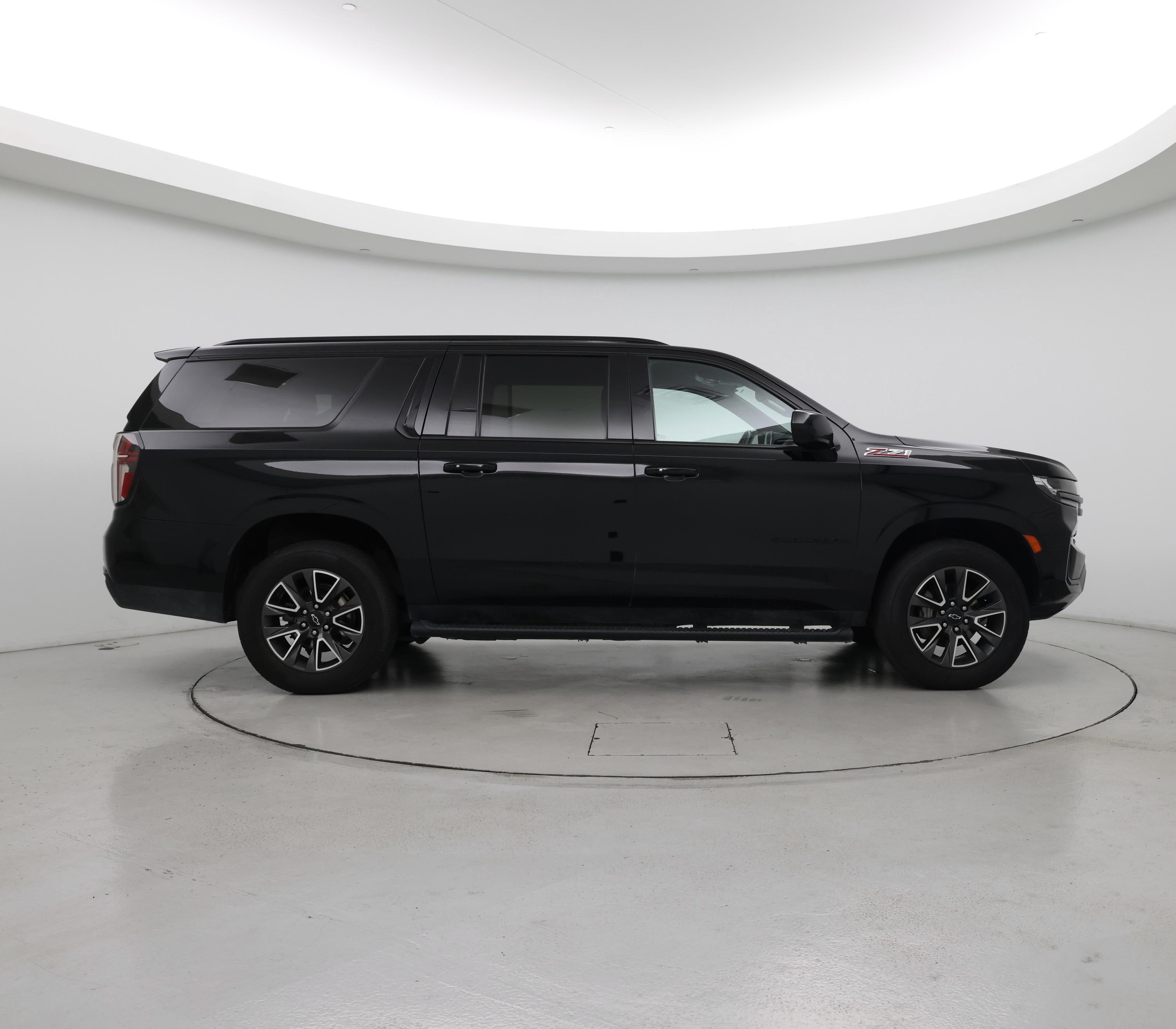 Thumbnail: 2022 Chevrolet Suburban - 7