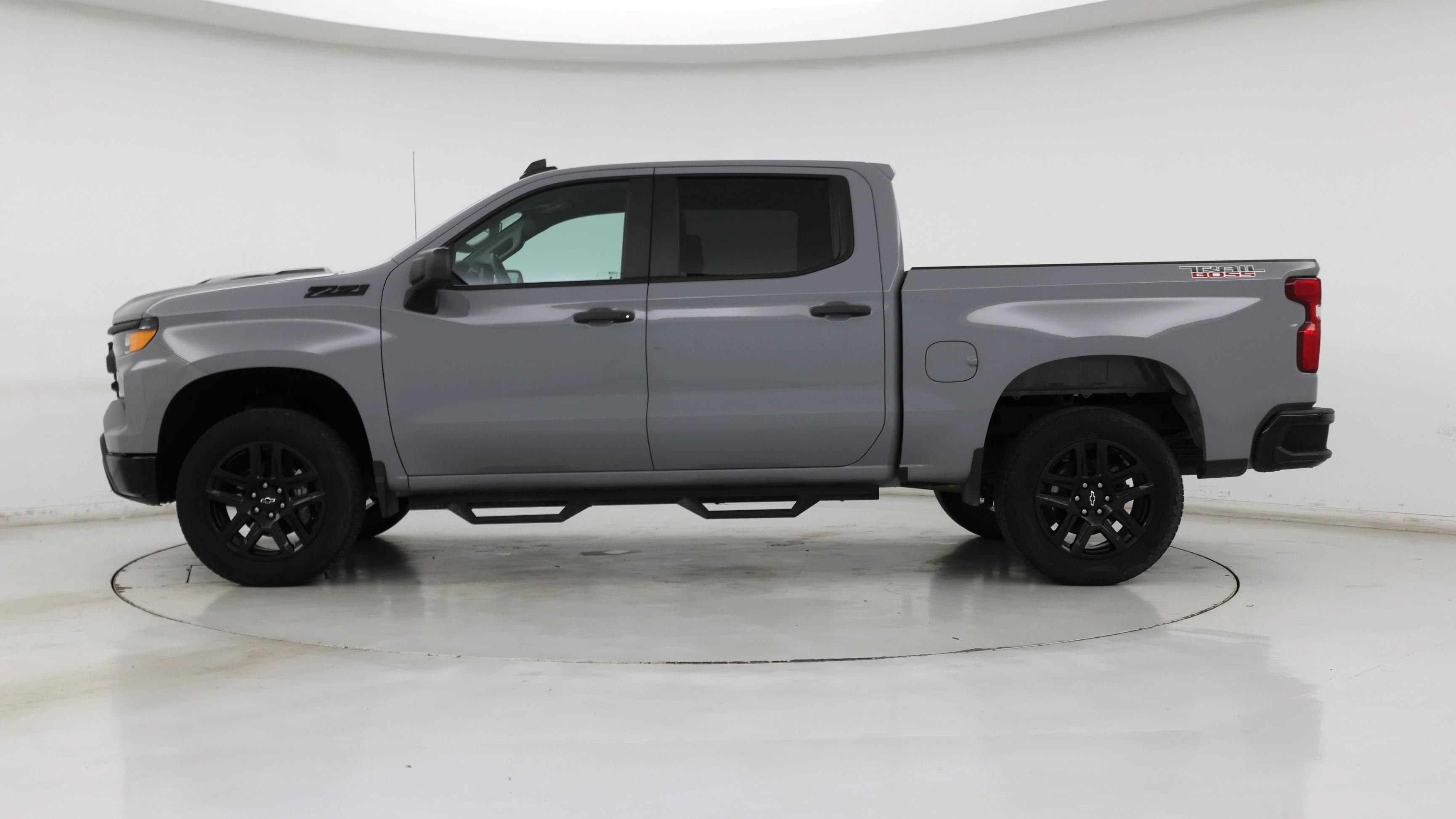 Thumbnail: 2024 Chevrolet Silverado 1500 - 3
