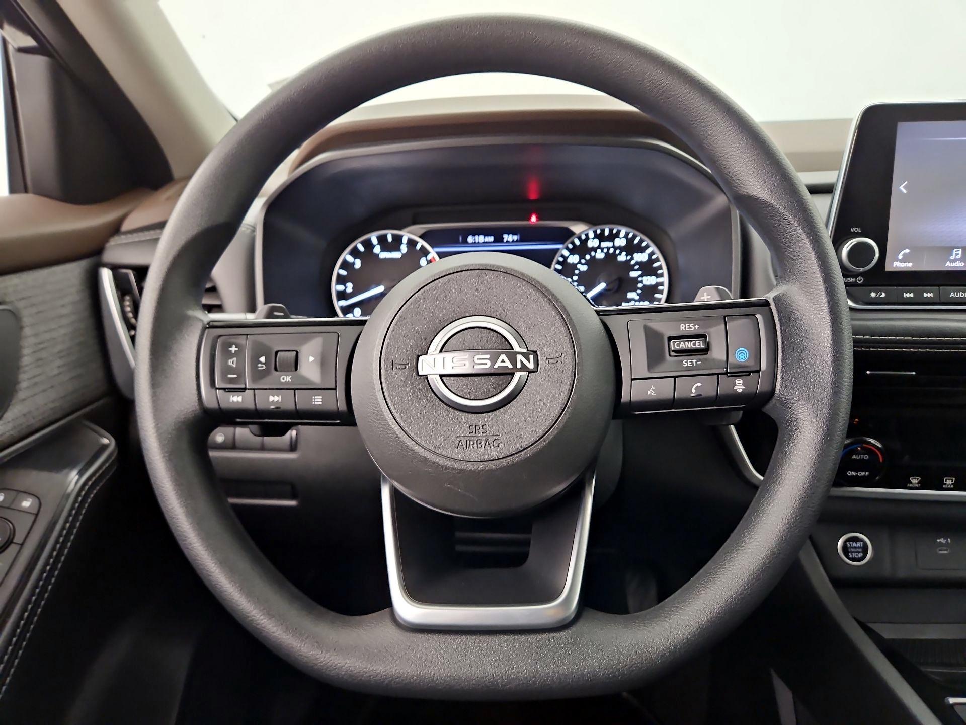 Thumbnail: 2023 Nissan Rogue - 10