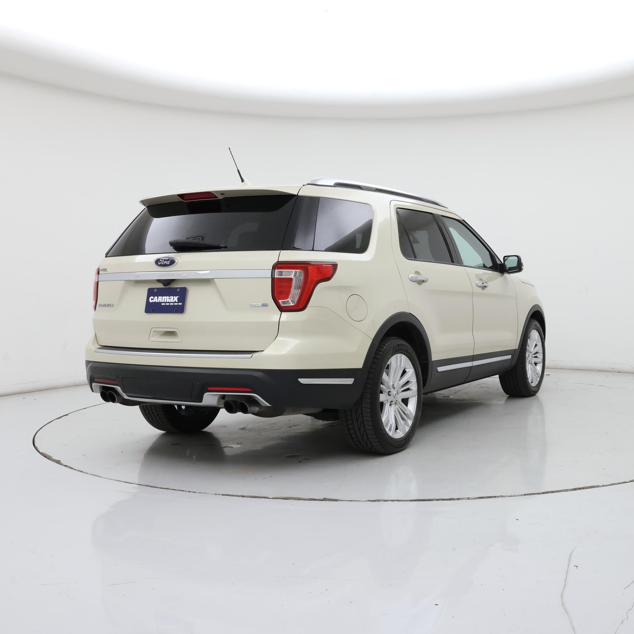 Thumbnail: 2018 Ford Explorer - 8