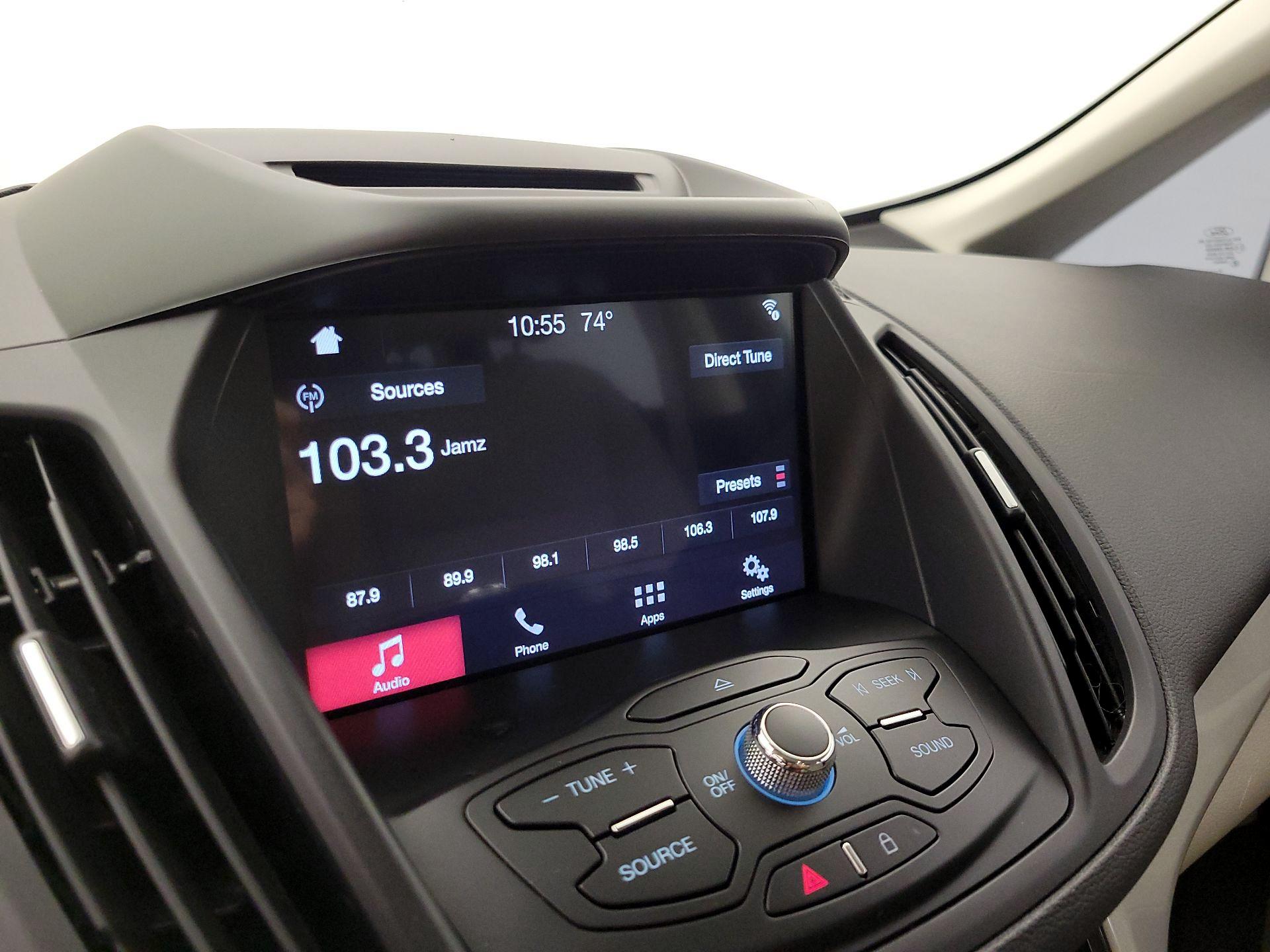 Thumbnail: 2016 Ford C-Max - 14