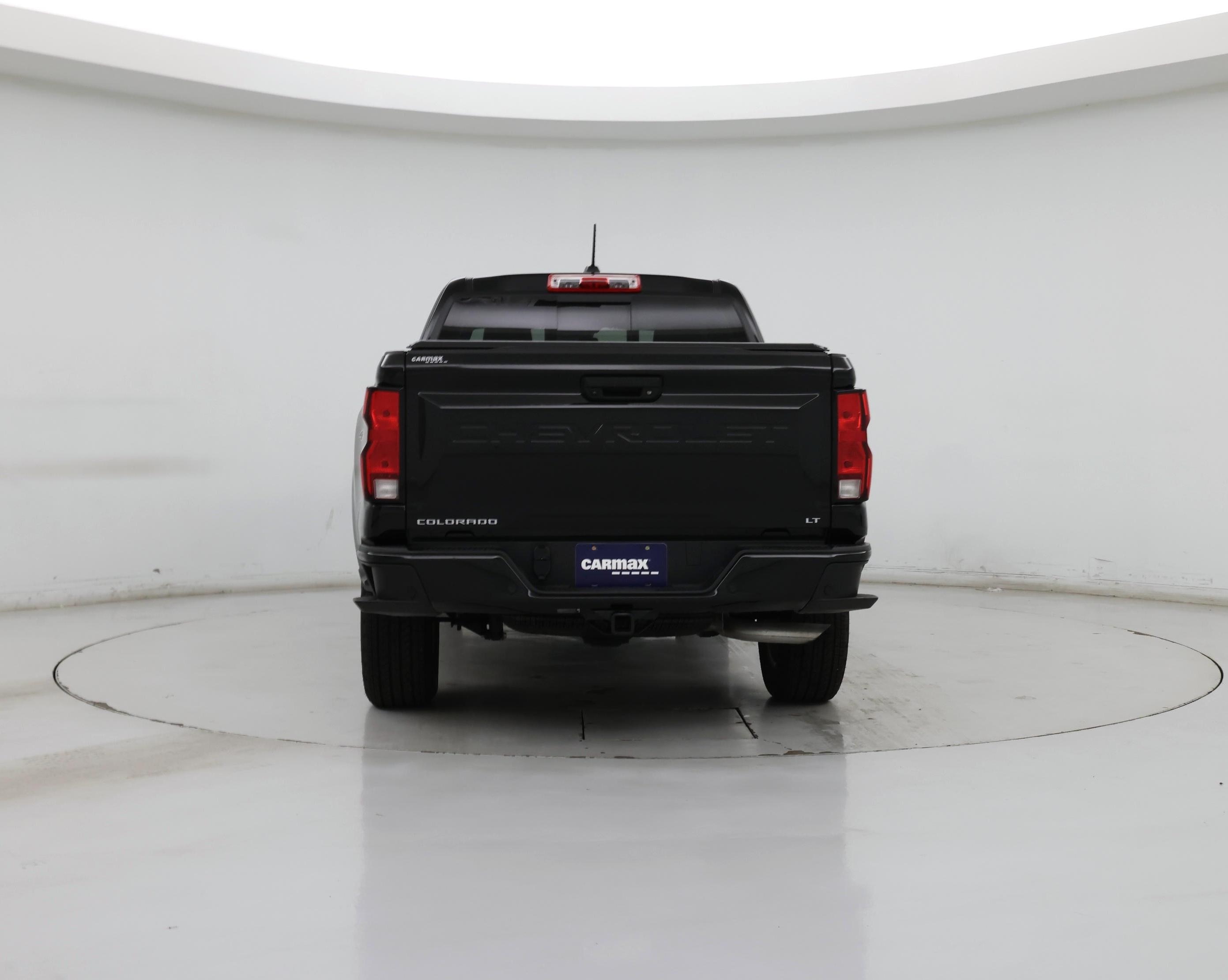 Thumbnail: 2023 Chevrolet Colorado - 6