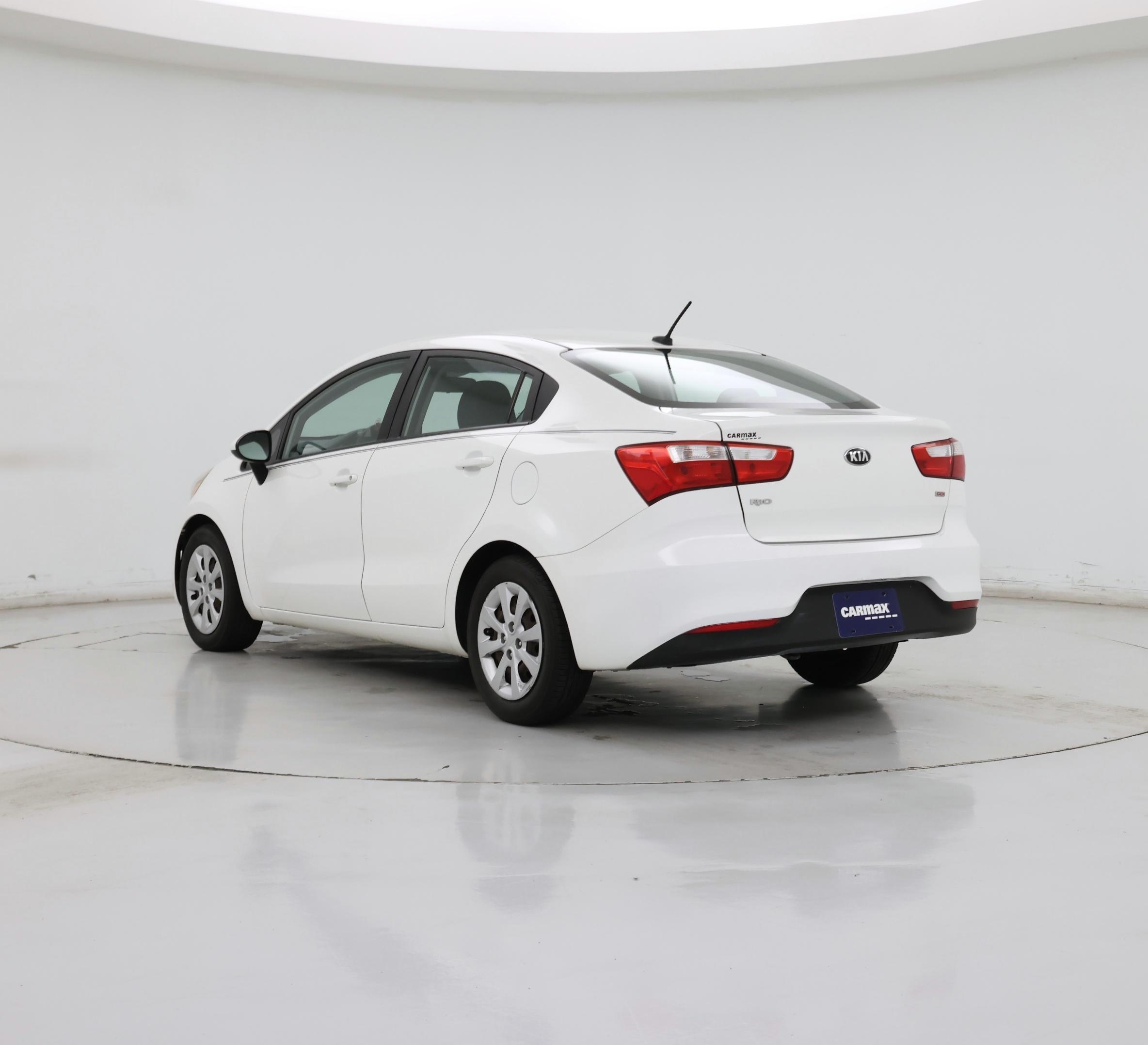 Thumbnail: 2016 Kia Rio - 2