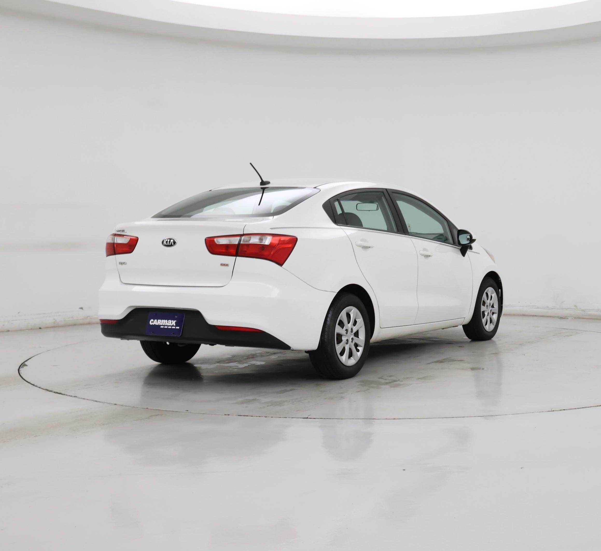 Thumbnail: 2016 Kia Rio - 8