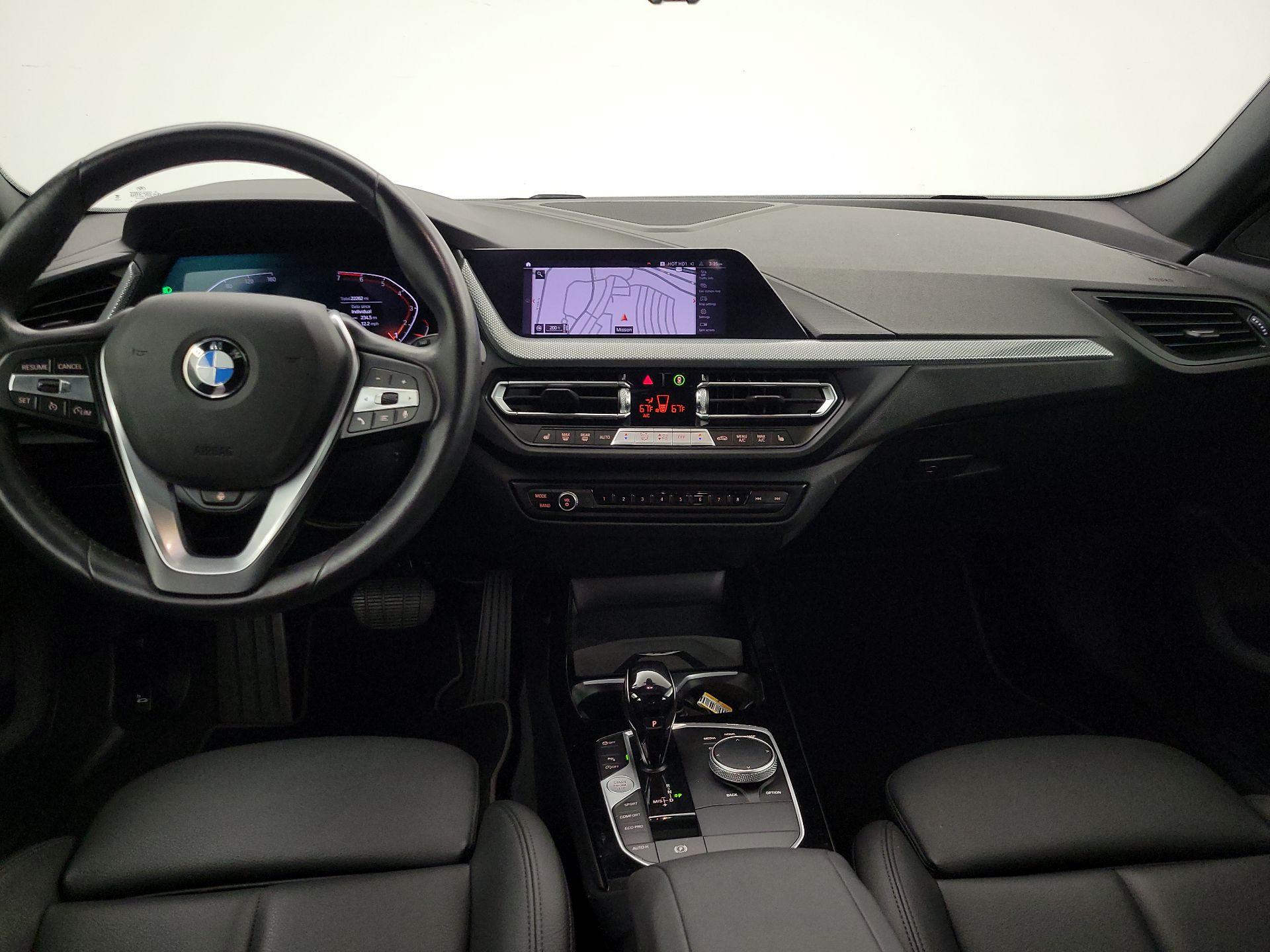 Thumbnail: 2024 BMW 2 Series - 9