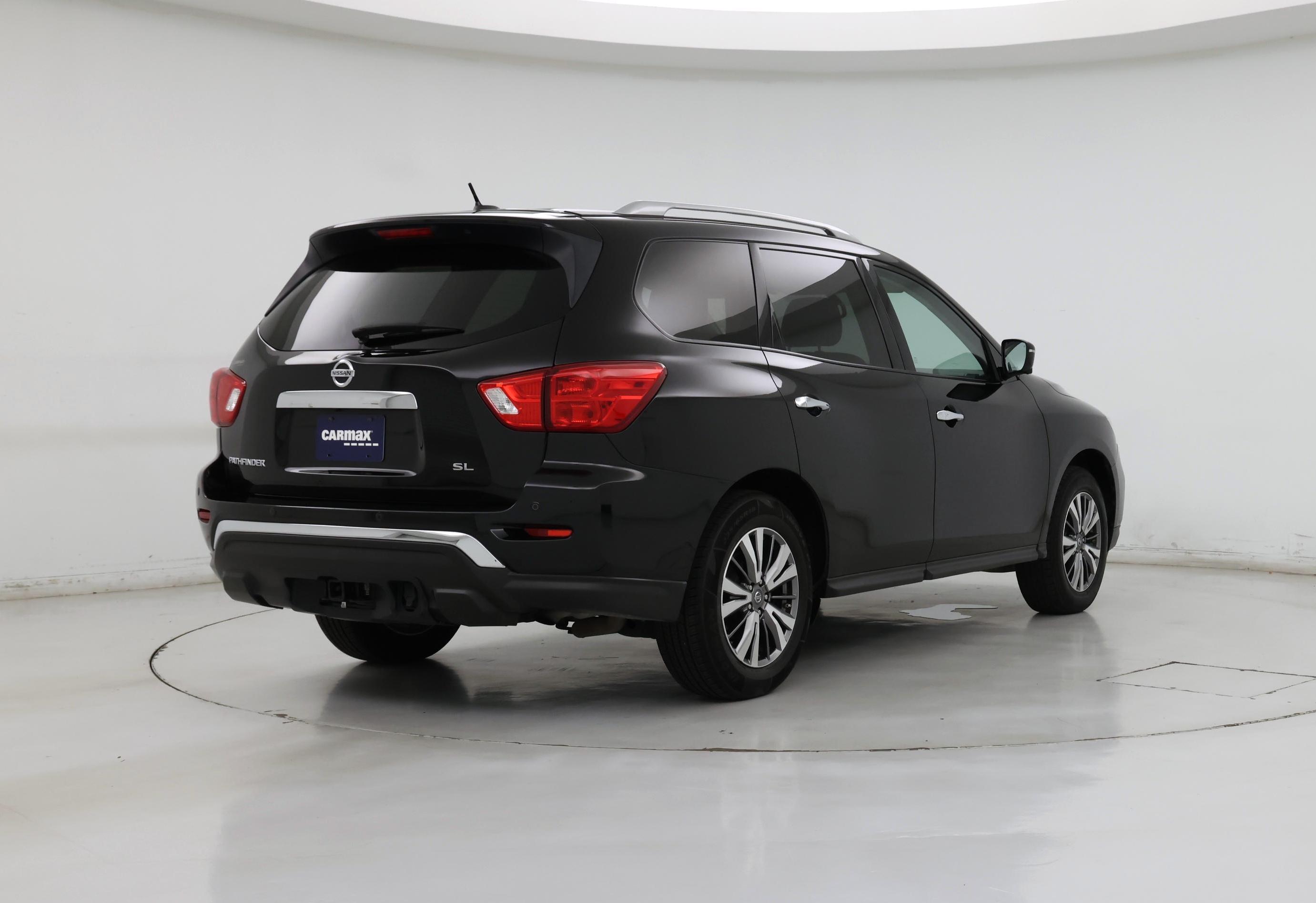 Thumbnail: 2018 Nissan Pathfinder - 8