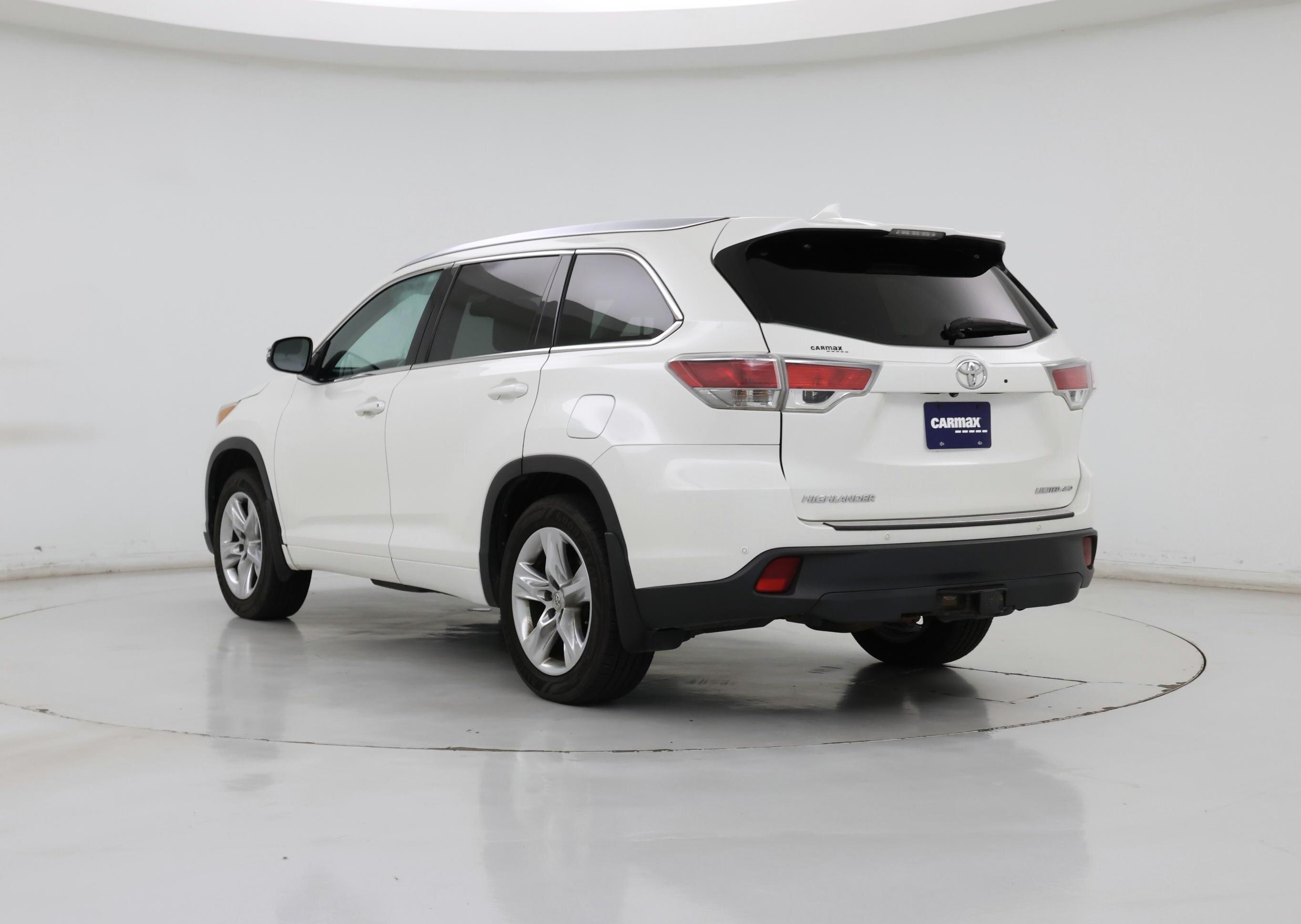 Thumbnail: 2014 Toyota Highlander - 2