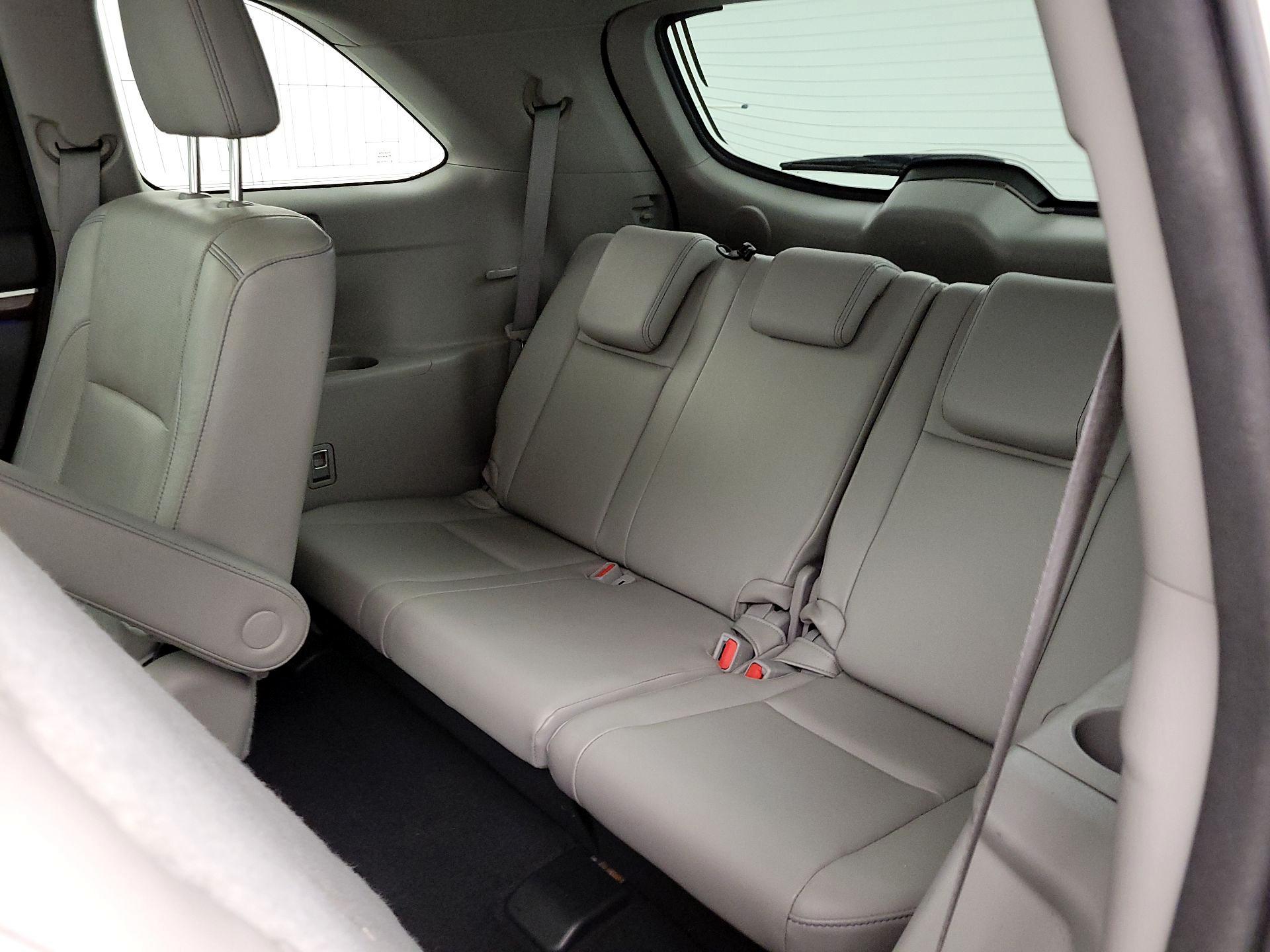 Thumbnail: 2014 Toyota Highlander - 20