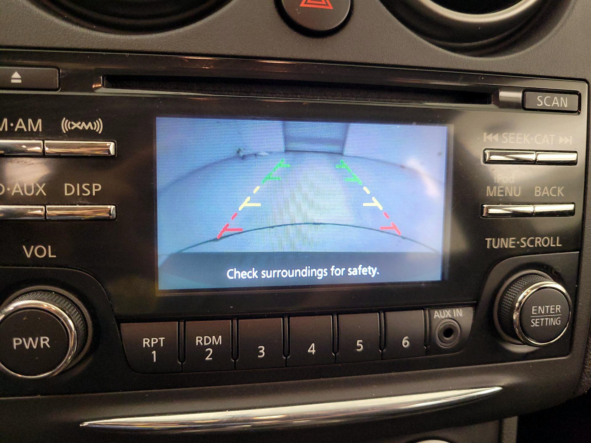 Thumbnail: 2015 Nissan Rogue - 14