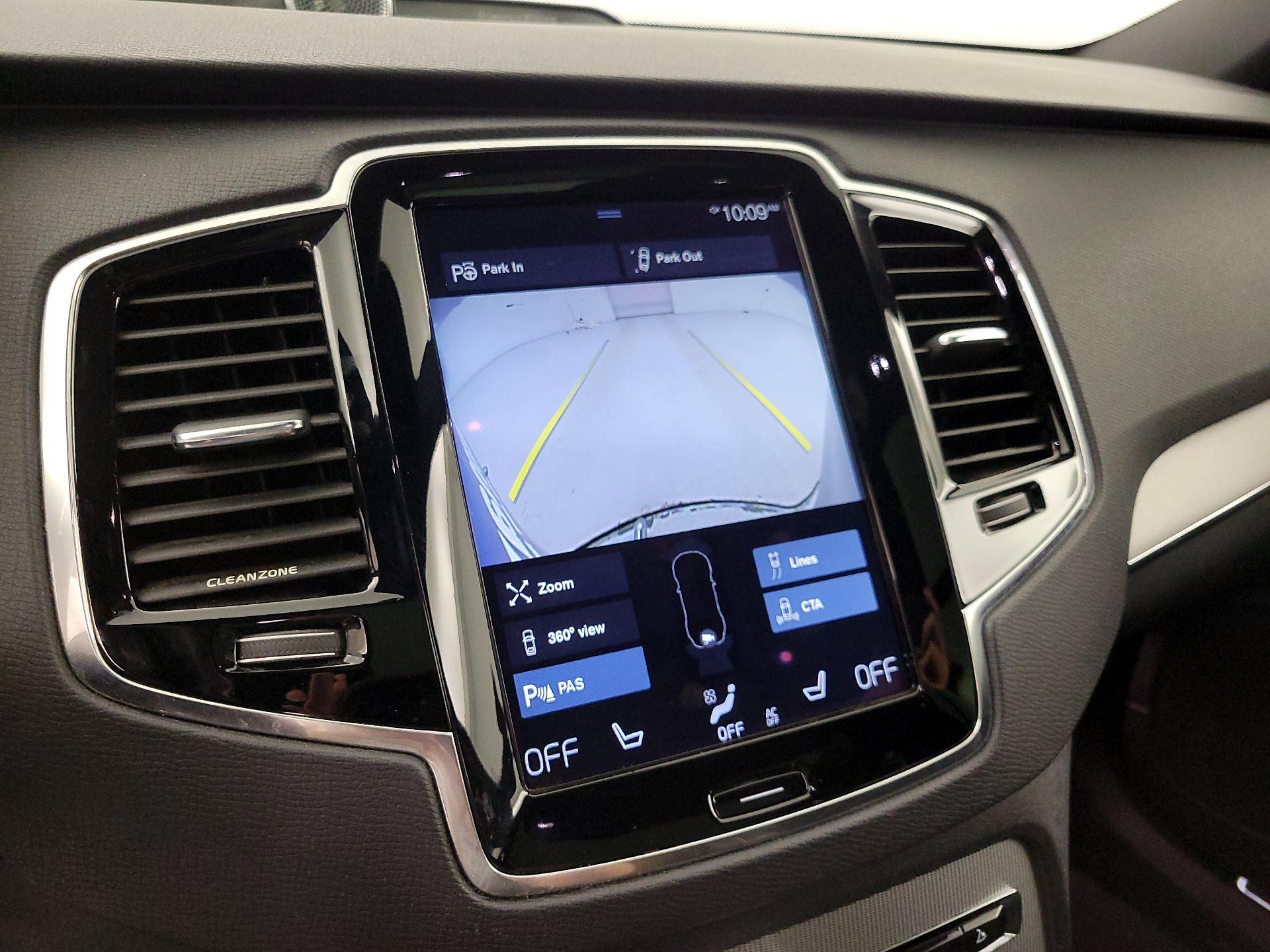 Thumbnail: 2016 Volvo XC90 - 15
