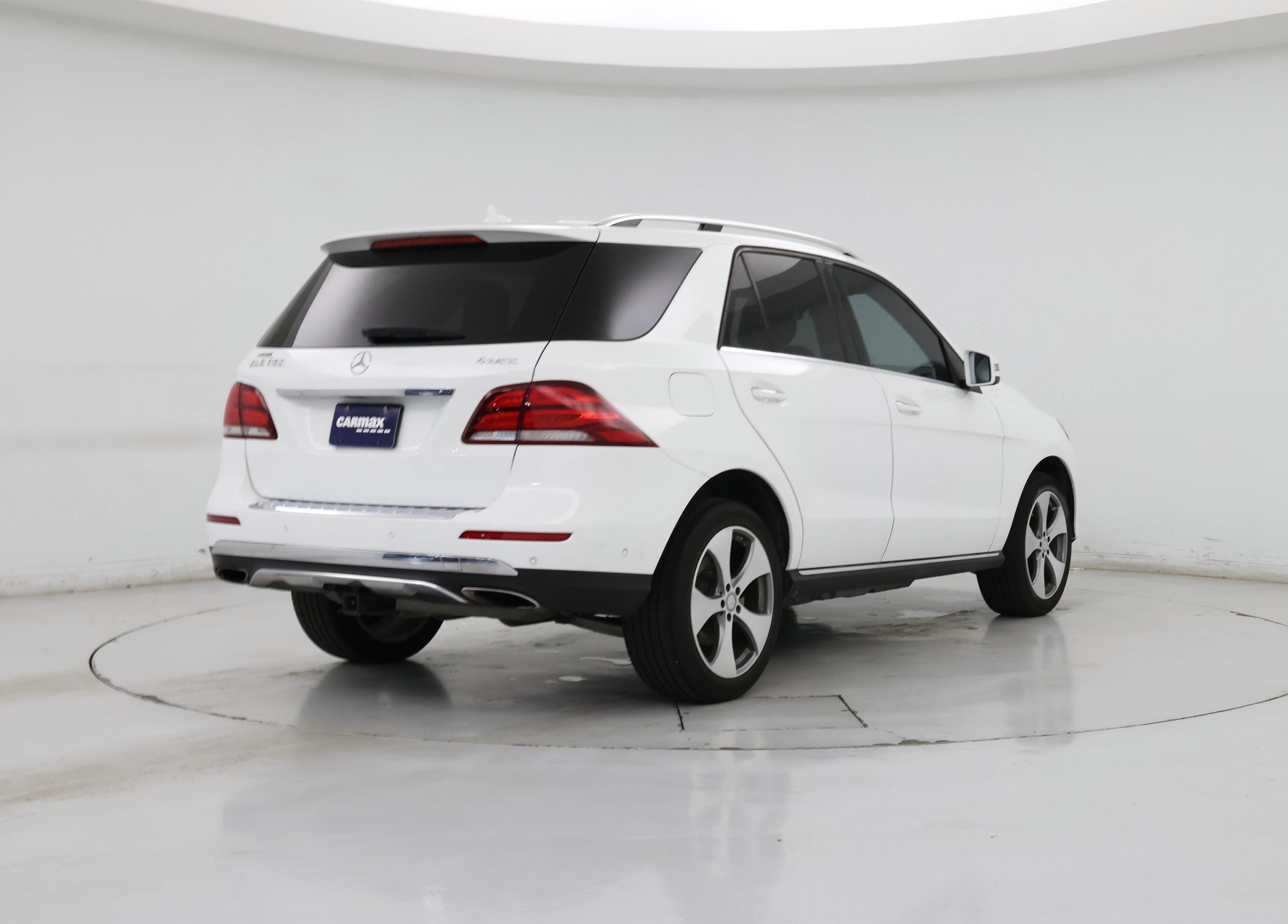 Thumbnail: 2016 Mercedes-Benz GLE - 8