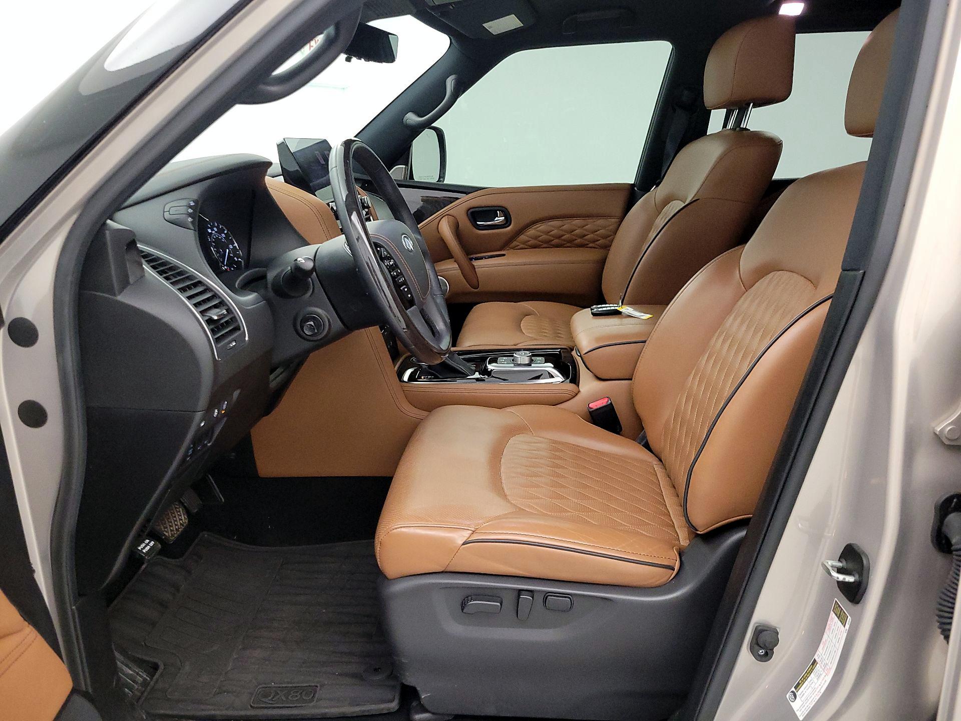 Thumbnail: 2023 INFINITI QX80 - 11