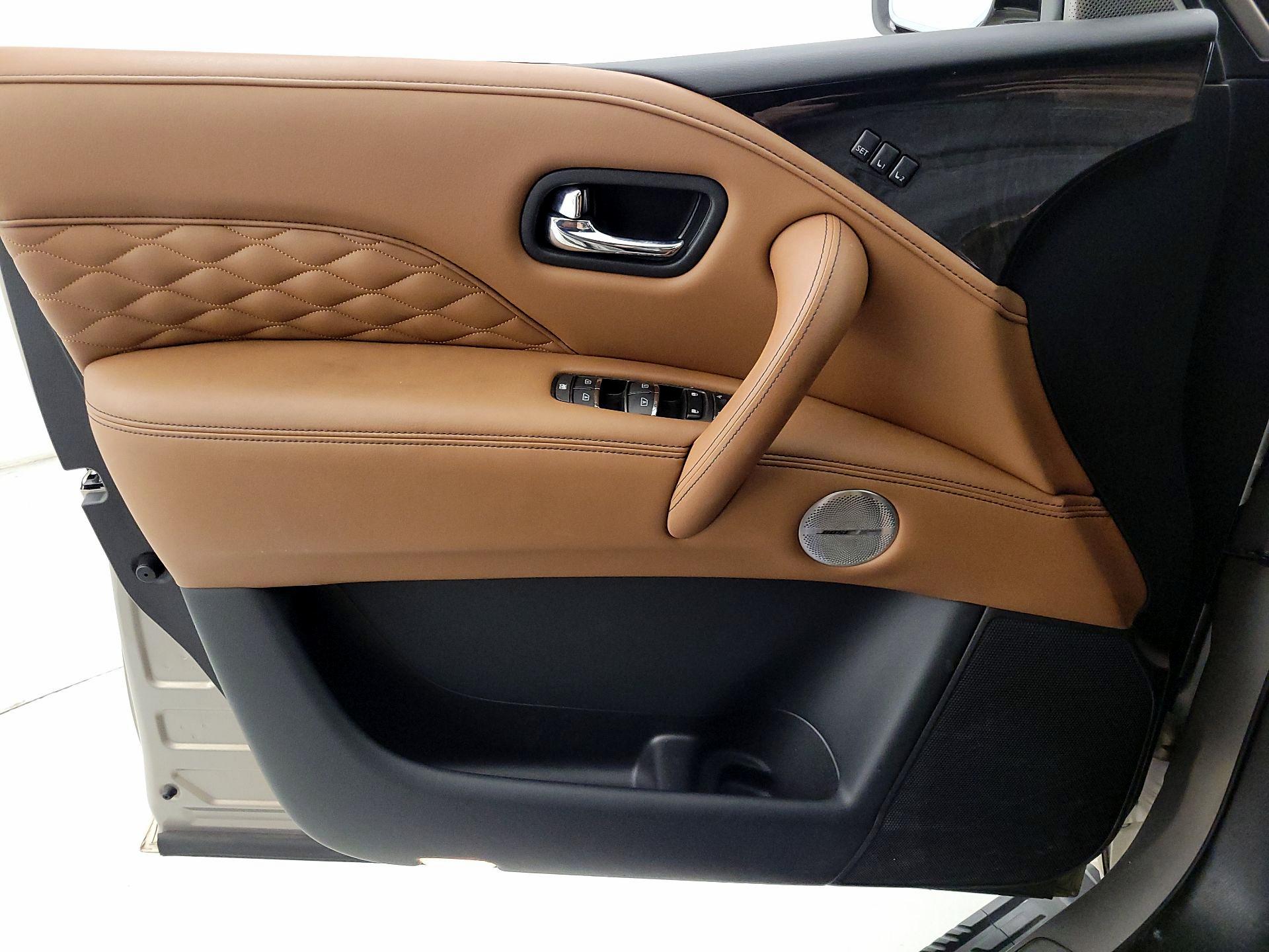 Thumbnail: 2023 INFINITI QX80 - 12