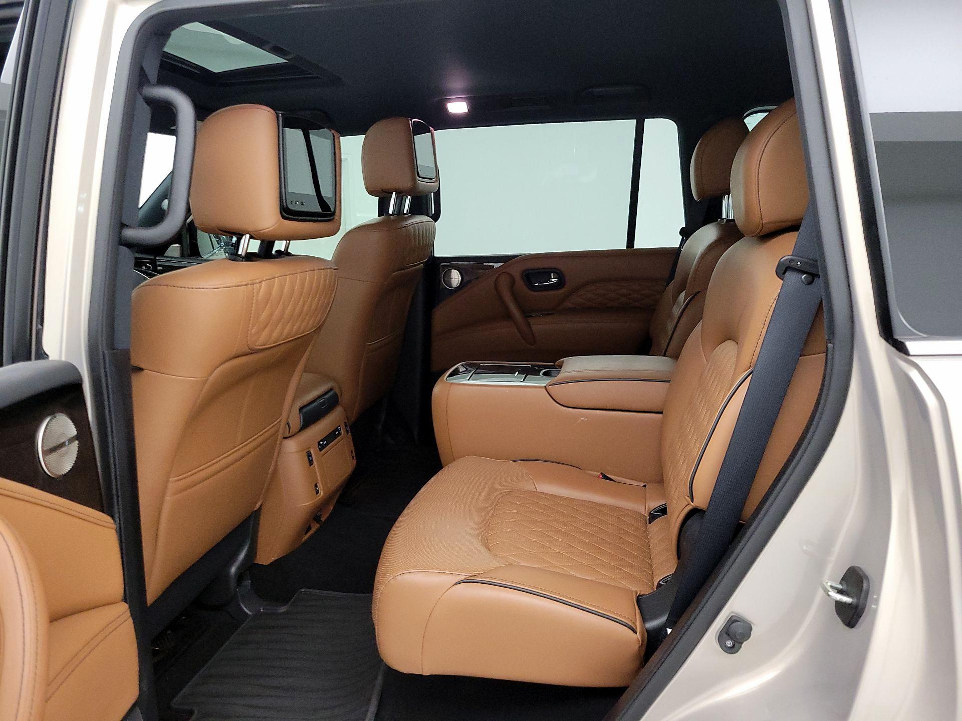 Thumbnail: 2023 INFINITI QX80 - 20