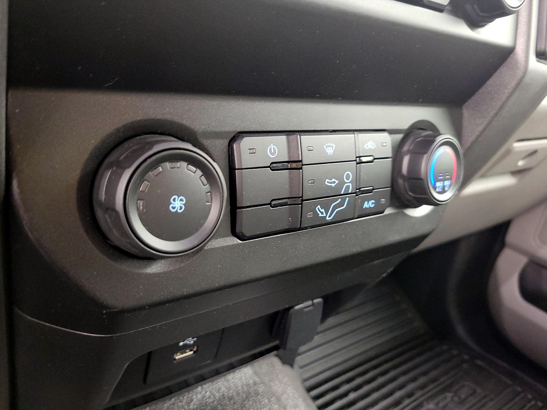 Thumbnail: 2021 Ford F-250 - 16