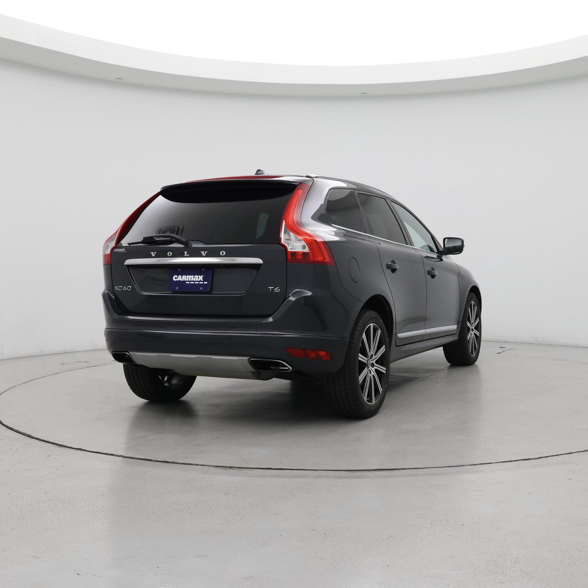Thumbnail: 2016 Volvo XC60 - 8