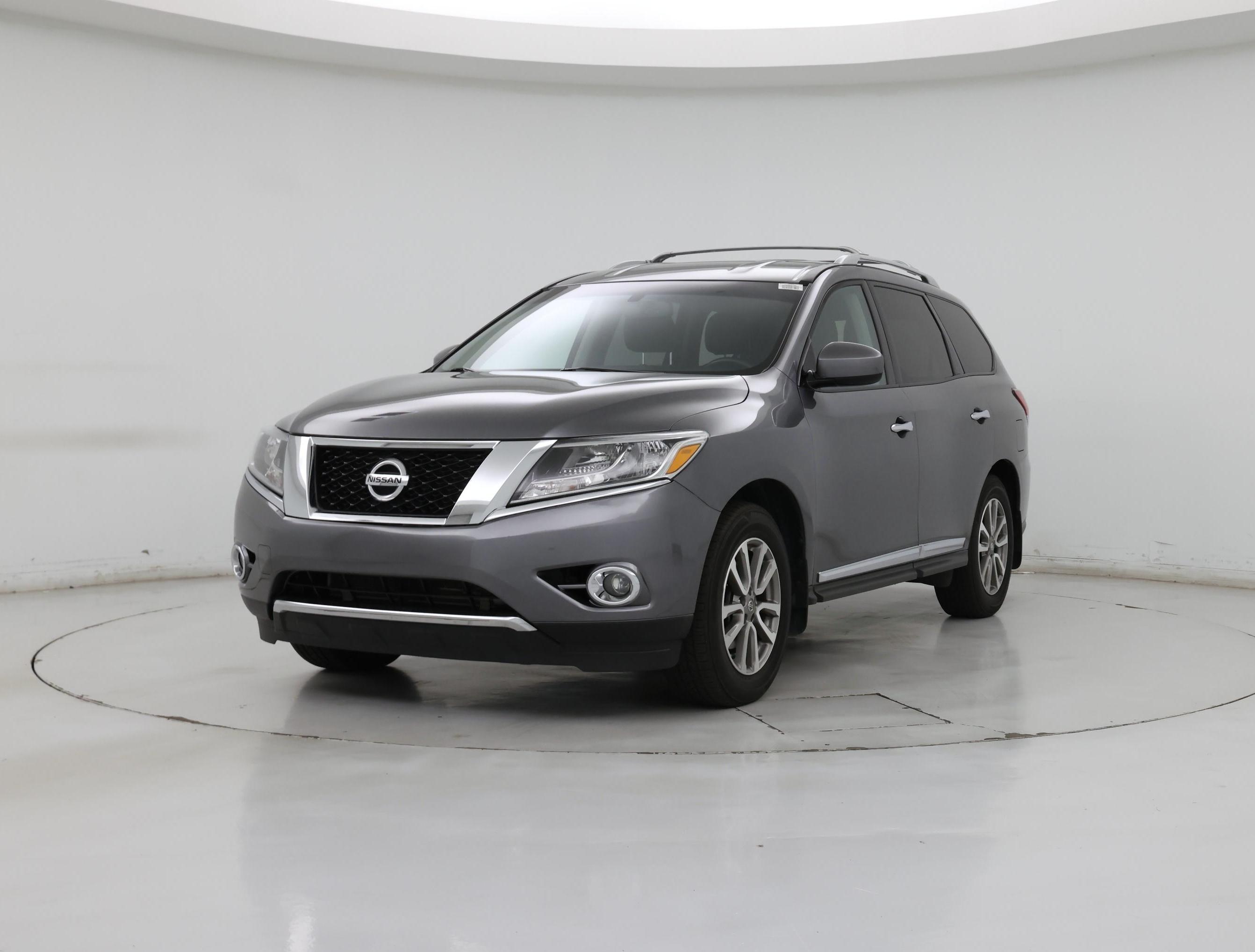 Thumbnail: 2015 Nissan Pathfinder - 4
