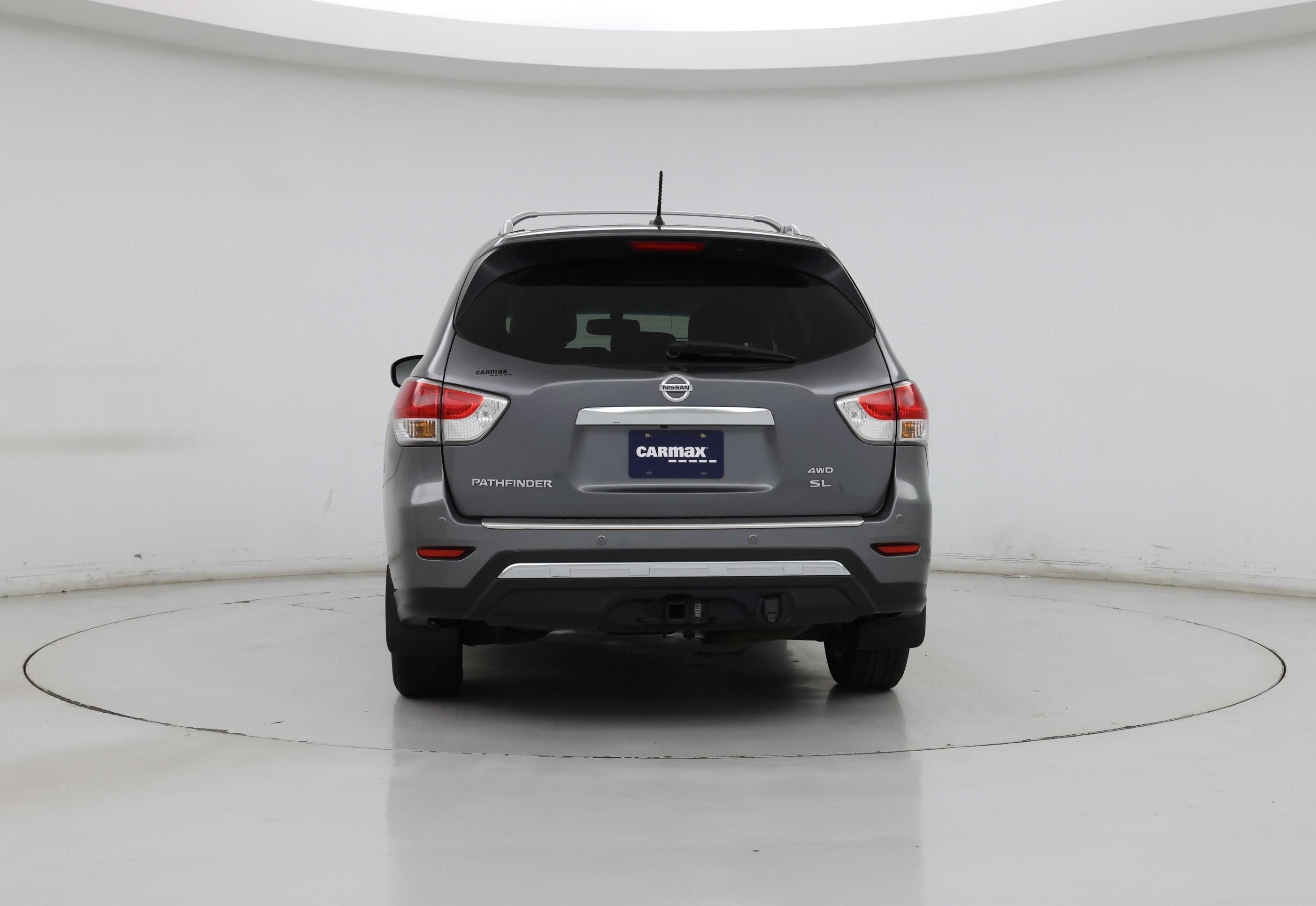 Thumbnail: 2015 Nissan Pathfinder - 6