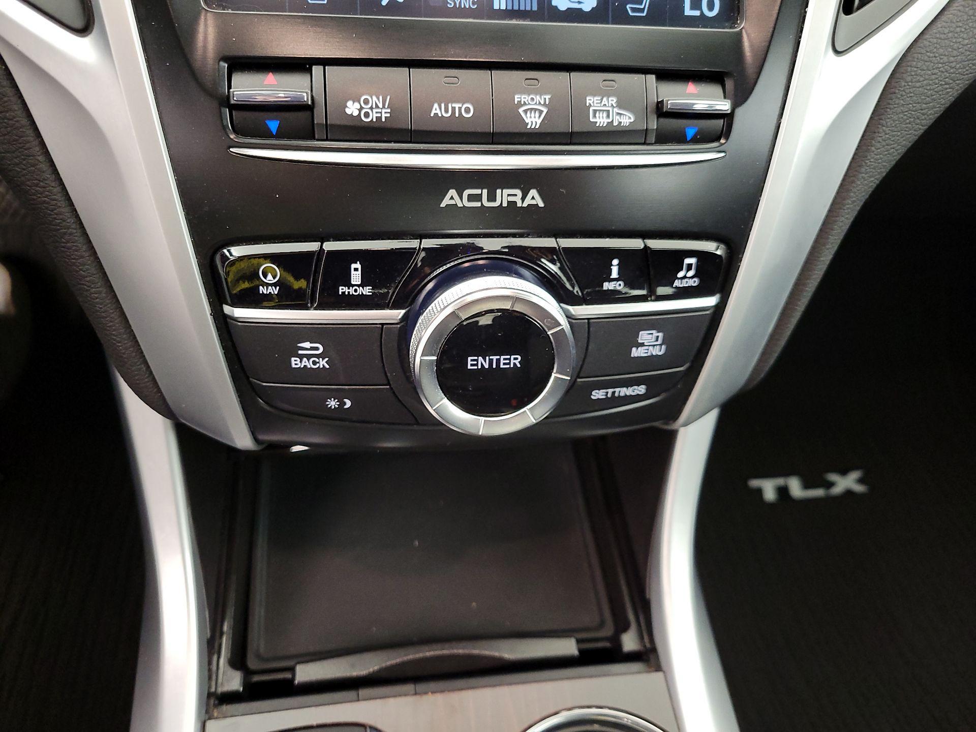 Thumbnail: 2015 Acura TLX - 17
