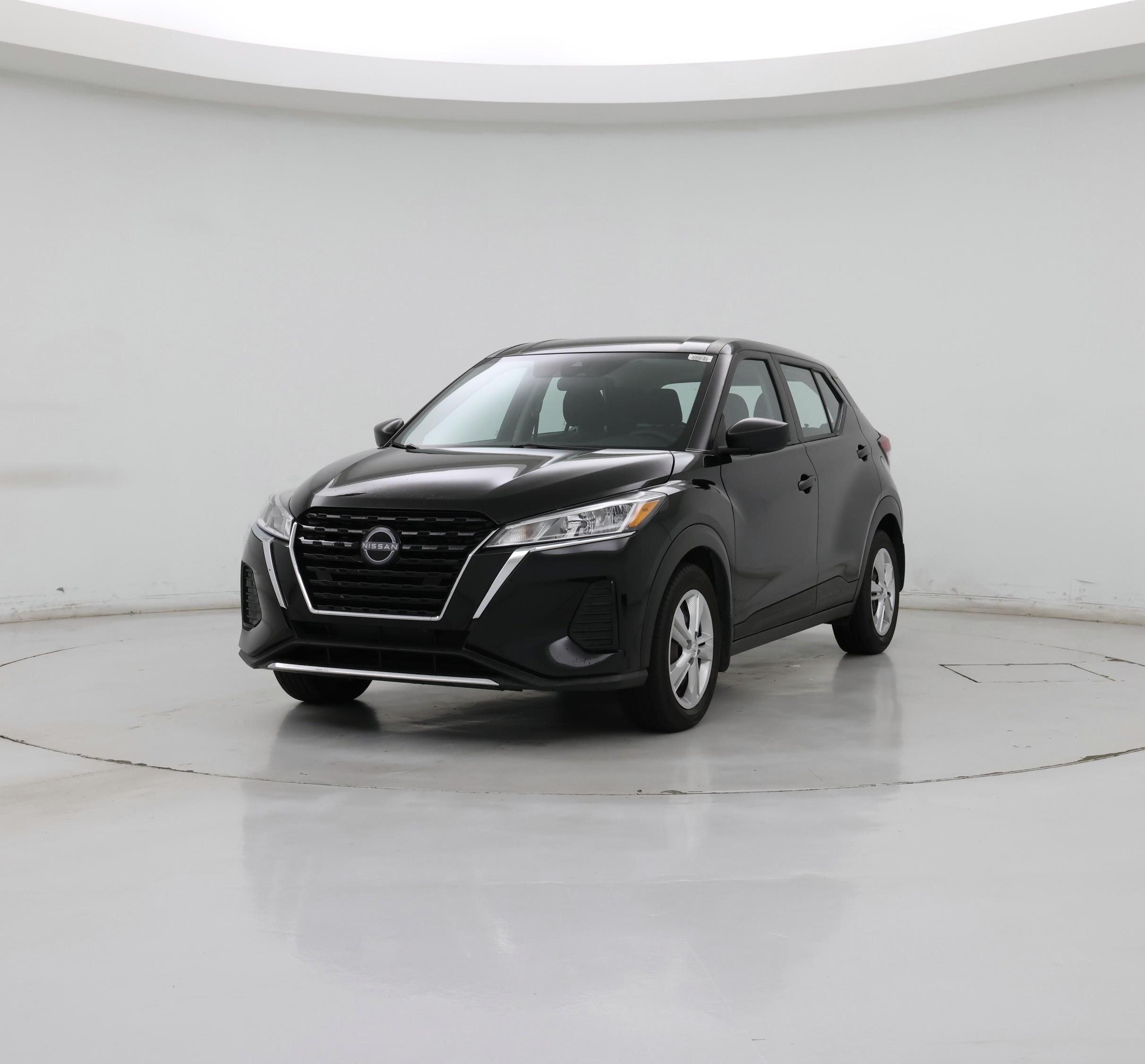 Thumbnail: 2023 Nissan Kicks - 4