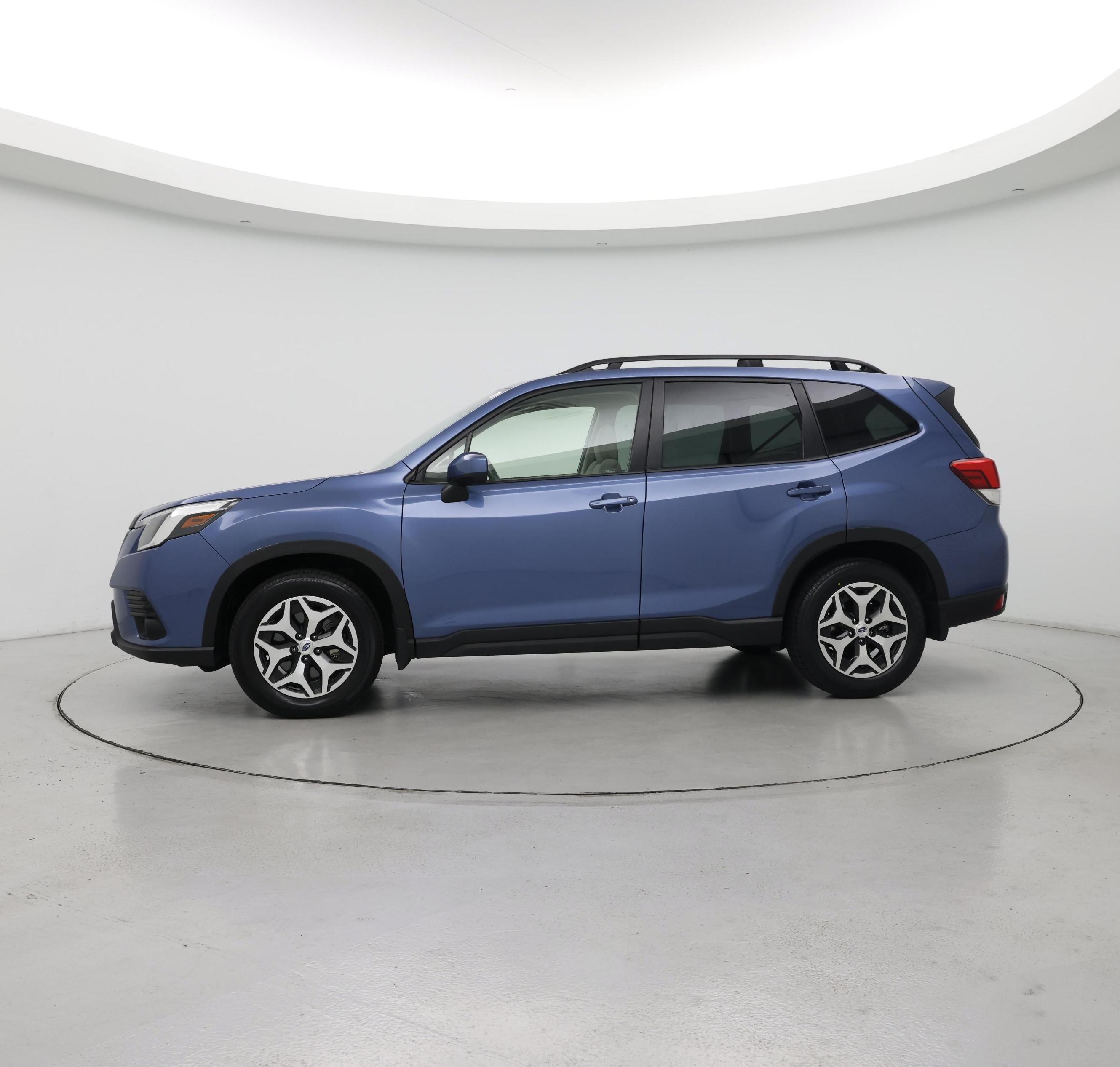 Thumbnail: 2023 Subaru Forester - 3