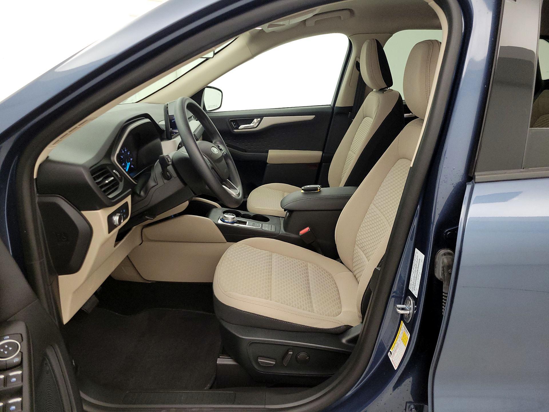 Thumbnail: 2020 Ford Escape - 11