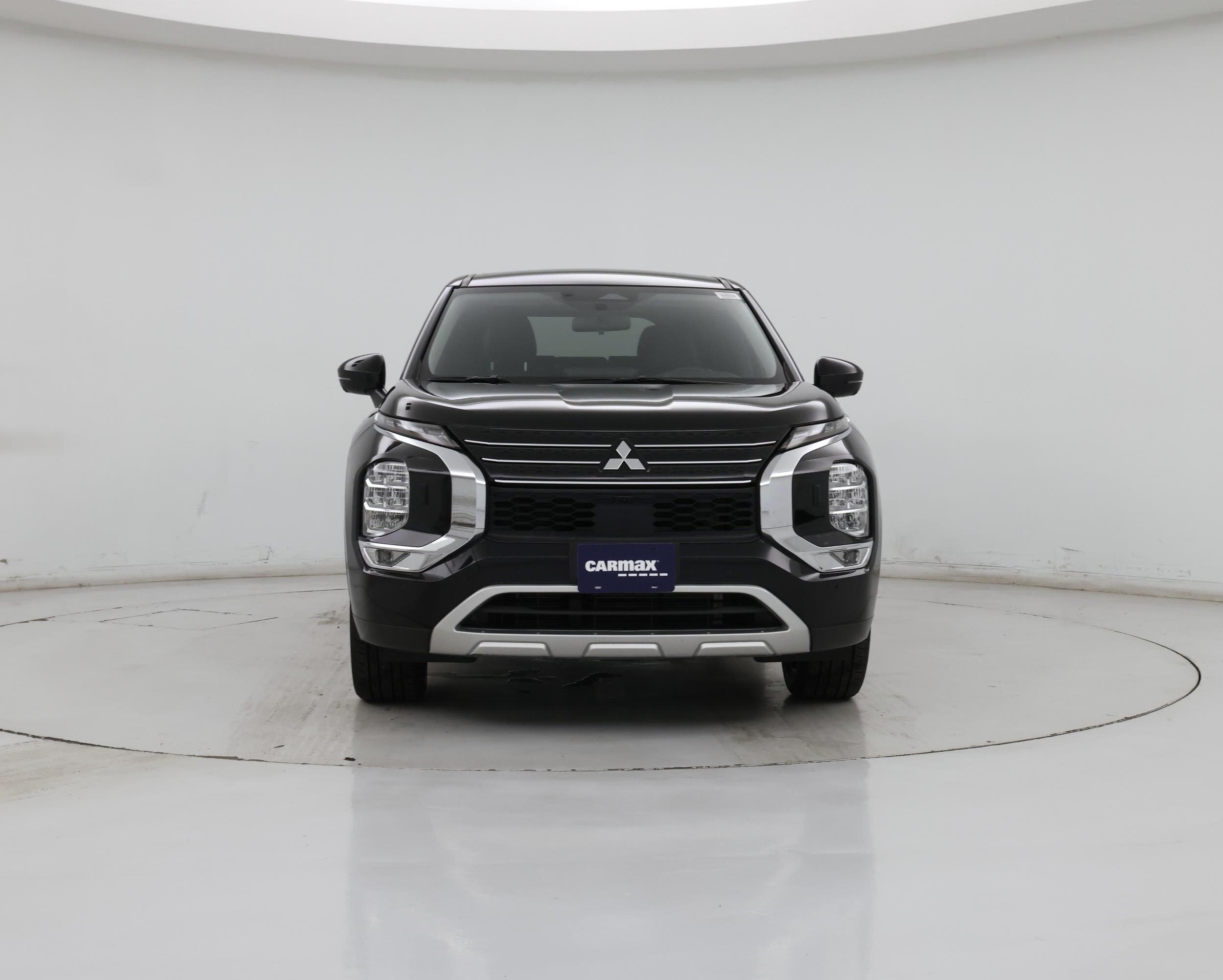 Thumbnail: 2022 Mitsubishi Outlander - 5