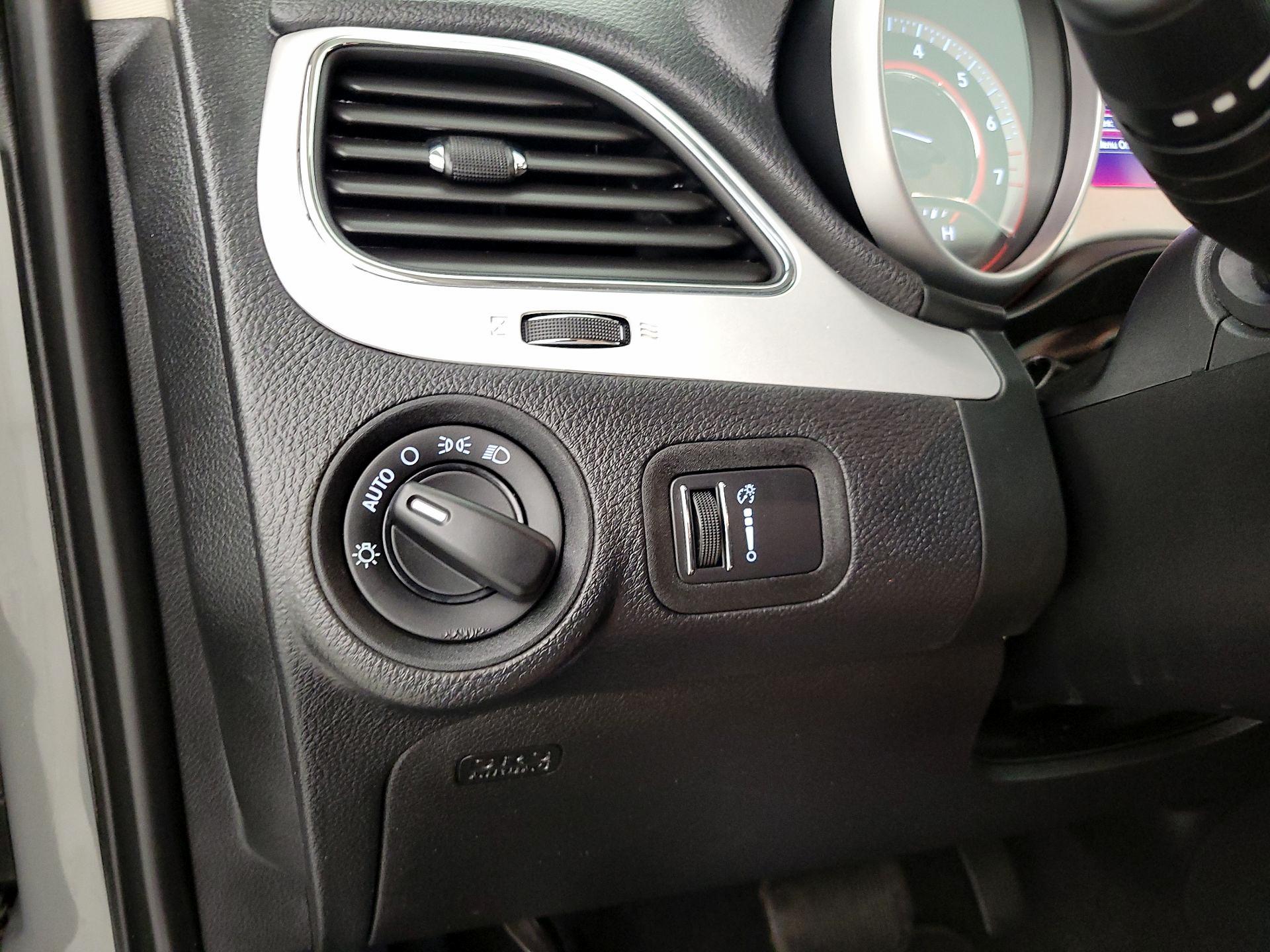 Thumbnail: 2020 Dodge Journey - 13