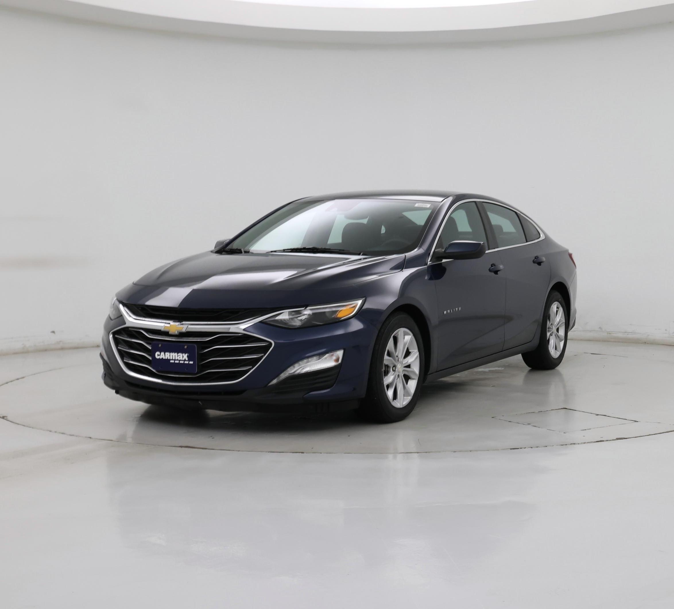 Thumbnail: 2021 Chevrolet Malibu - 4