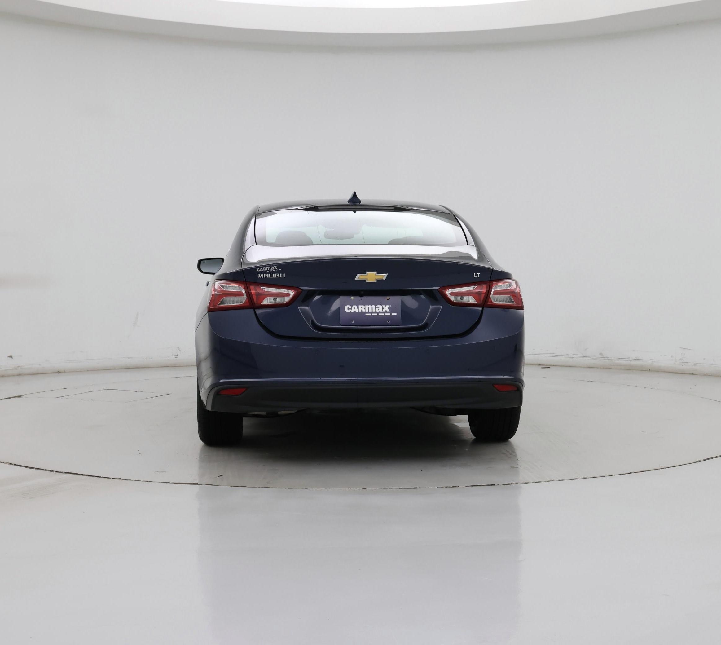 Thumbnail: 2021 Chevrolet Malibu - 6