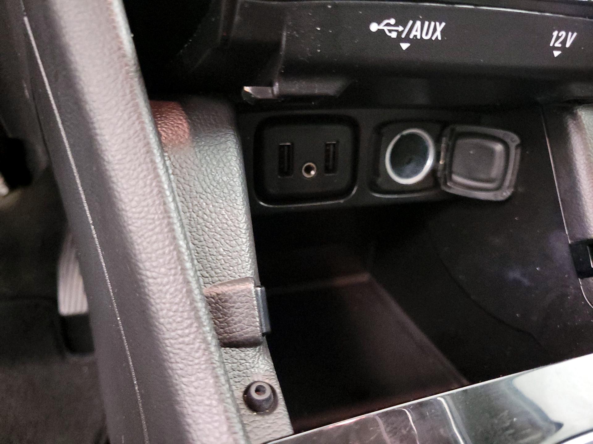 Thumbnail: 2019 Buick Encore - 18