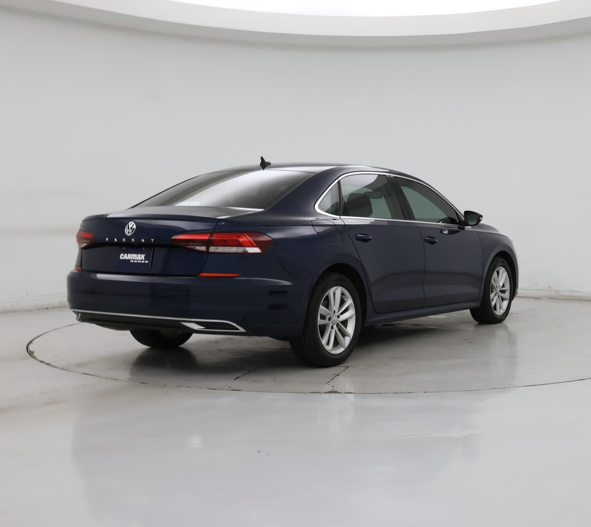 Thumbnail: 2020 Volkswagen Passat - 8