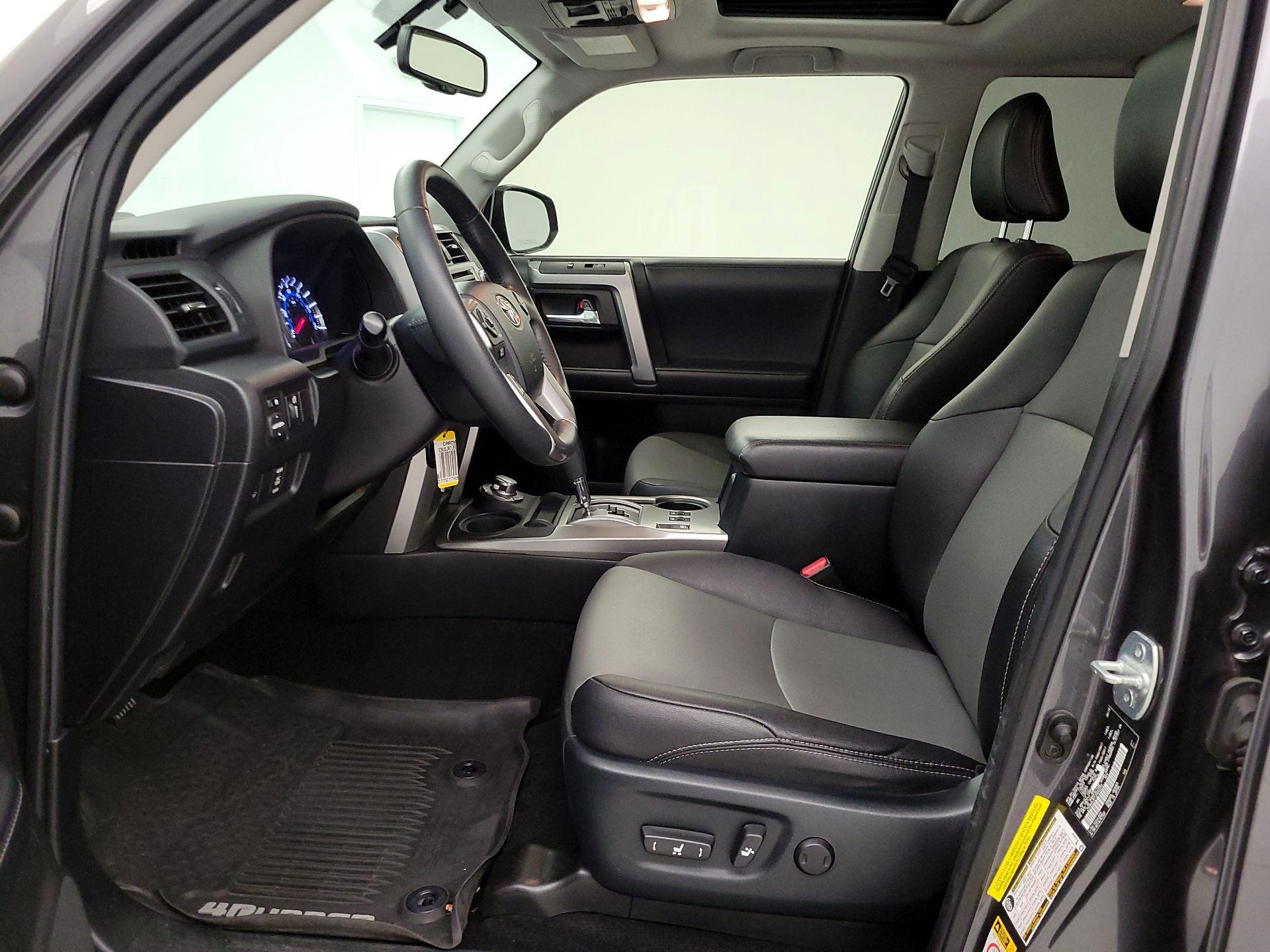 Thumbnail: 2018 Toyota 4Runner - 11