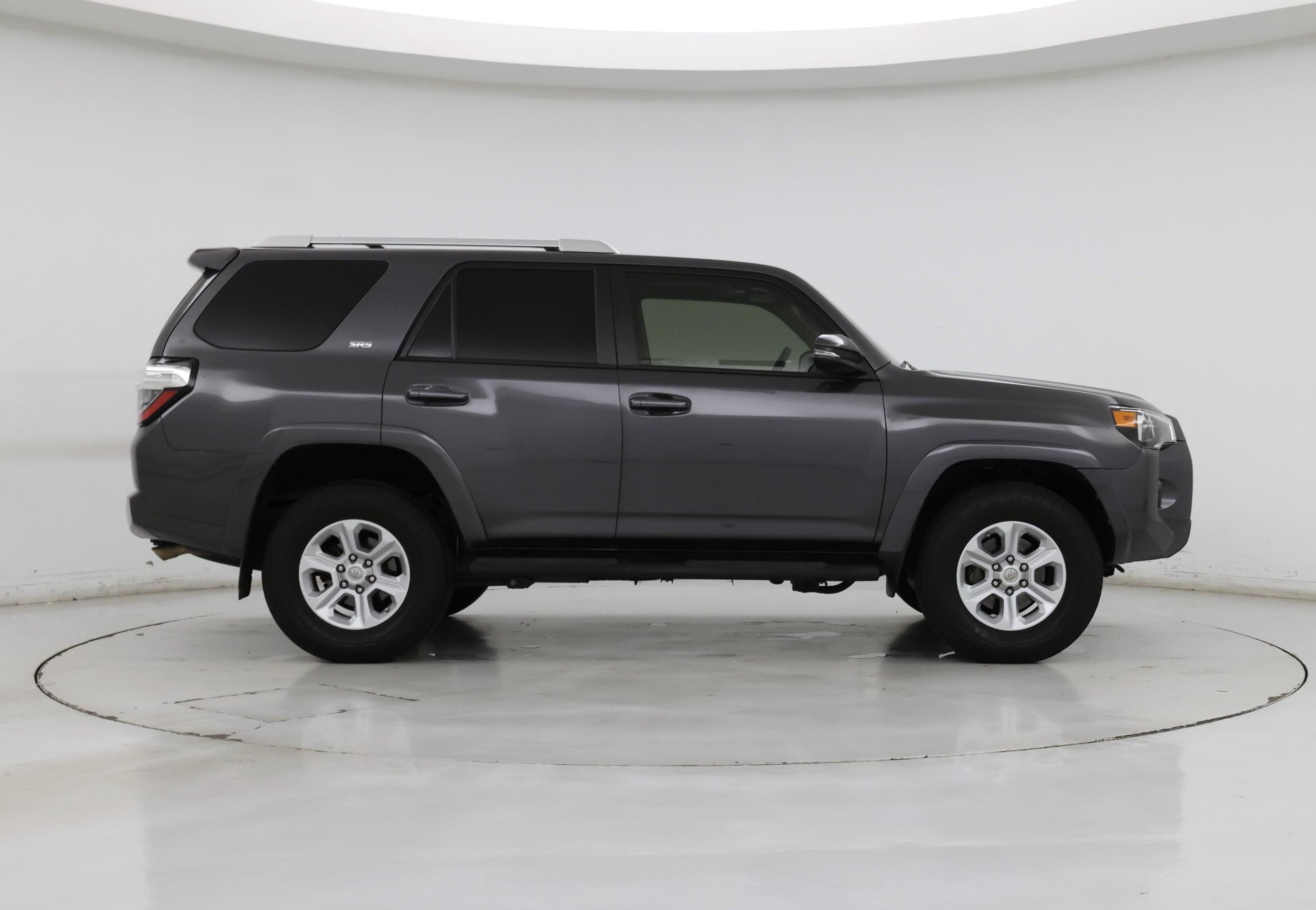 Thumbnail: 2018 Toyota 4Runner - 7