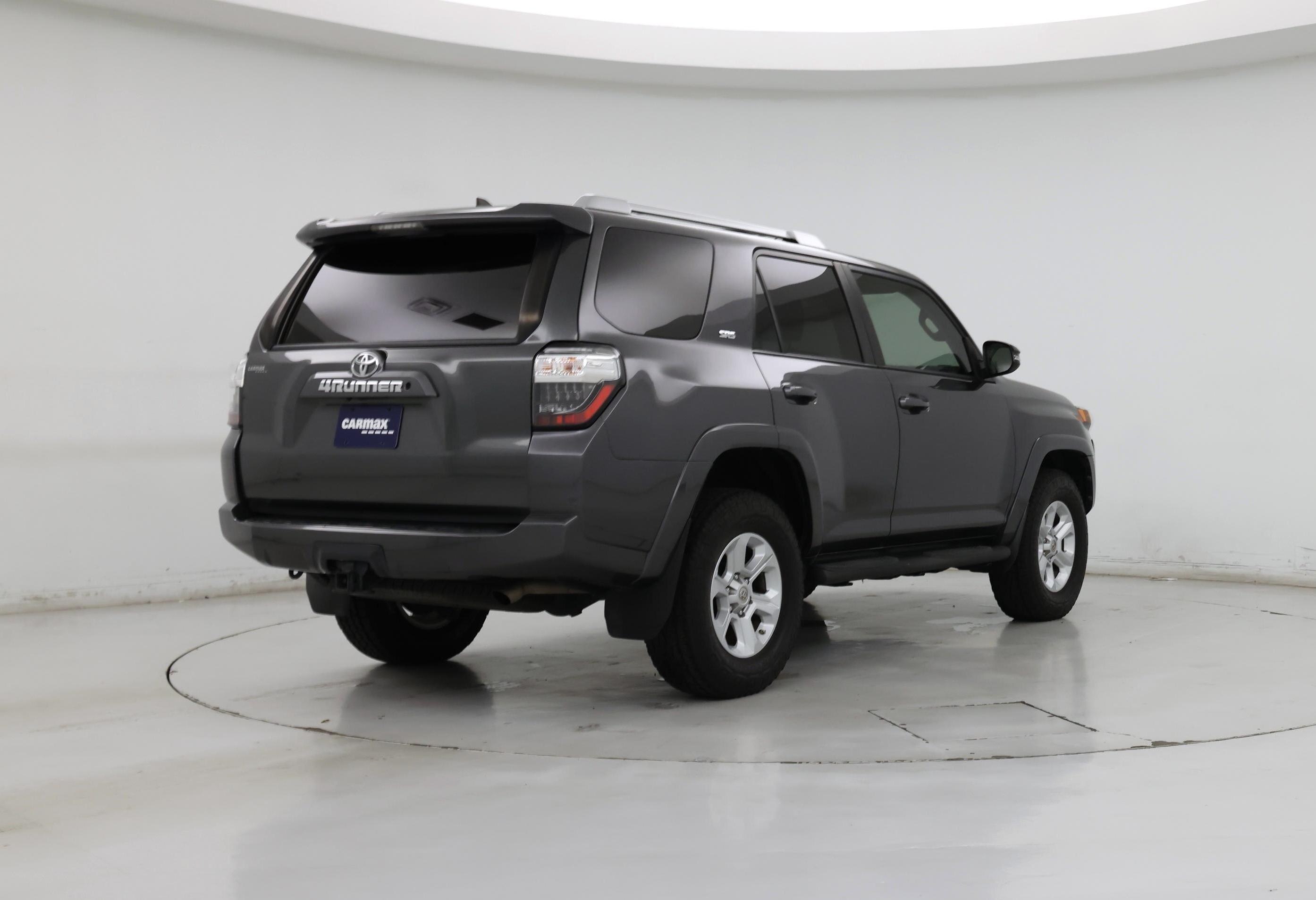 Thumbnail: 2018 Toyota 4Runner - 8
