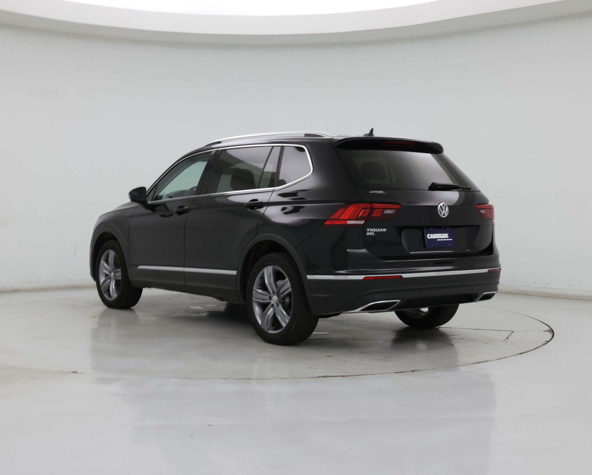 Thumbnail: 2020 Volkswagen Tiguan - 2