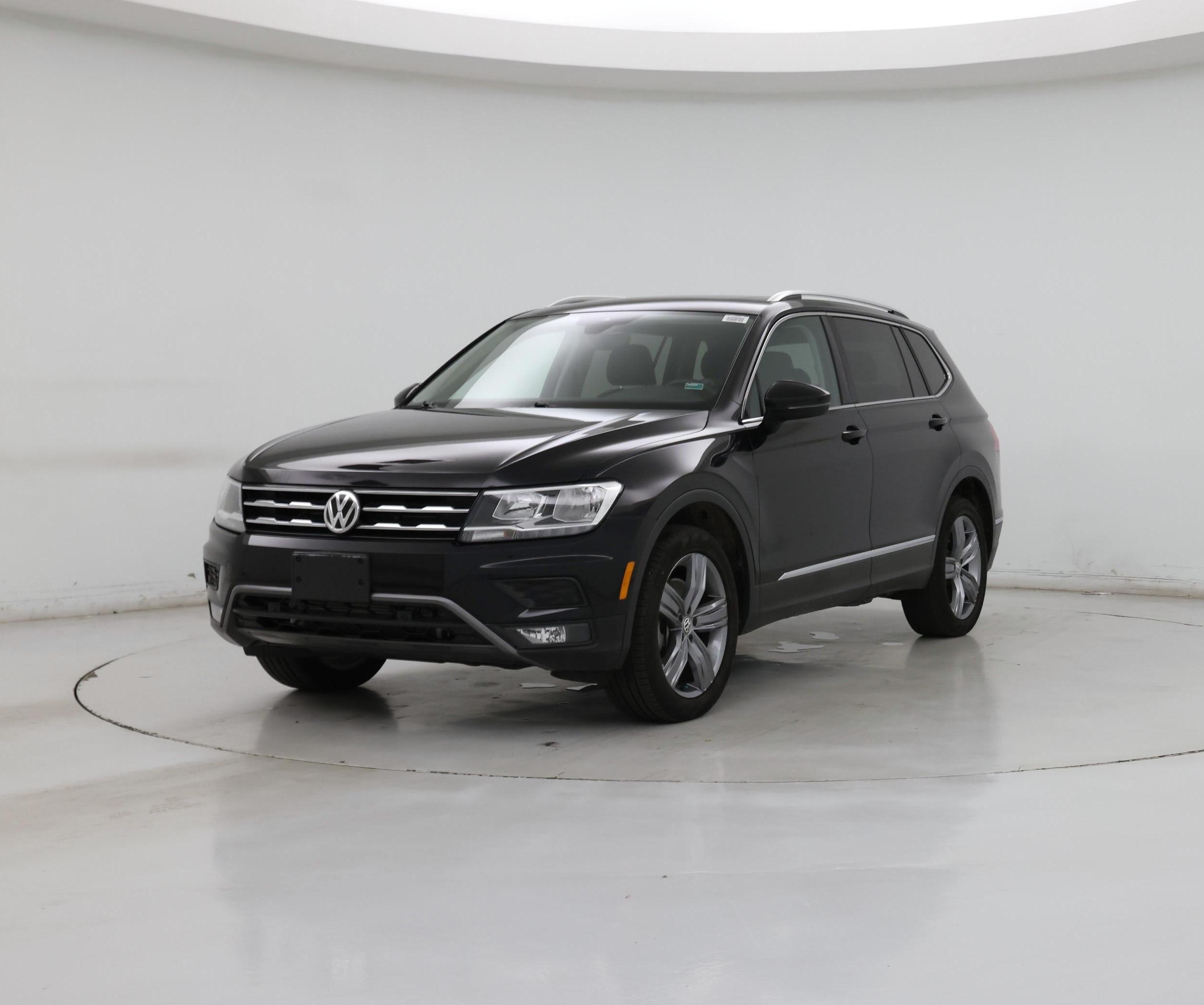 Thumbnail: 2020 Volkswagen Tiguan - 4