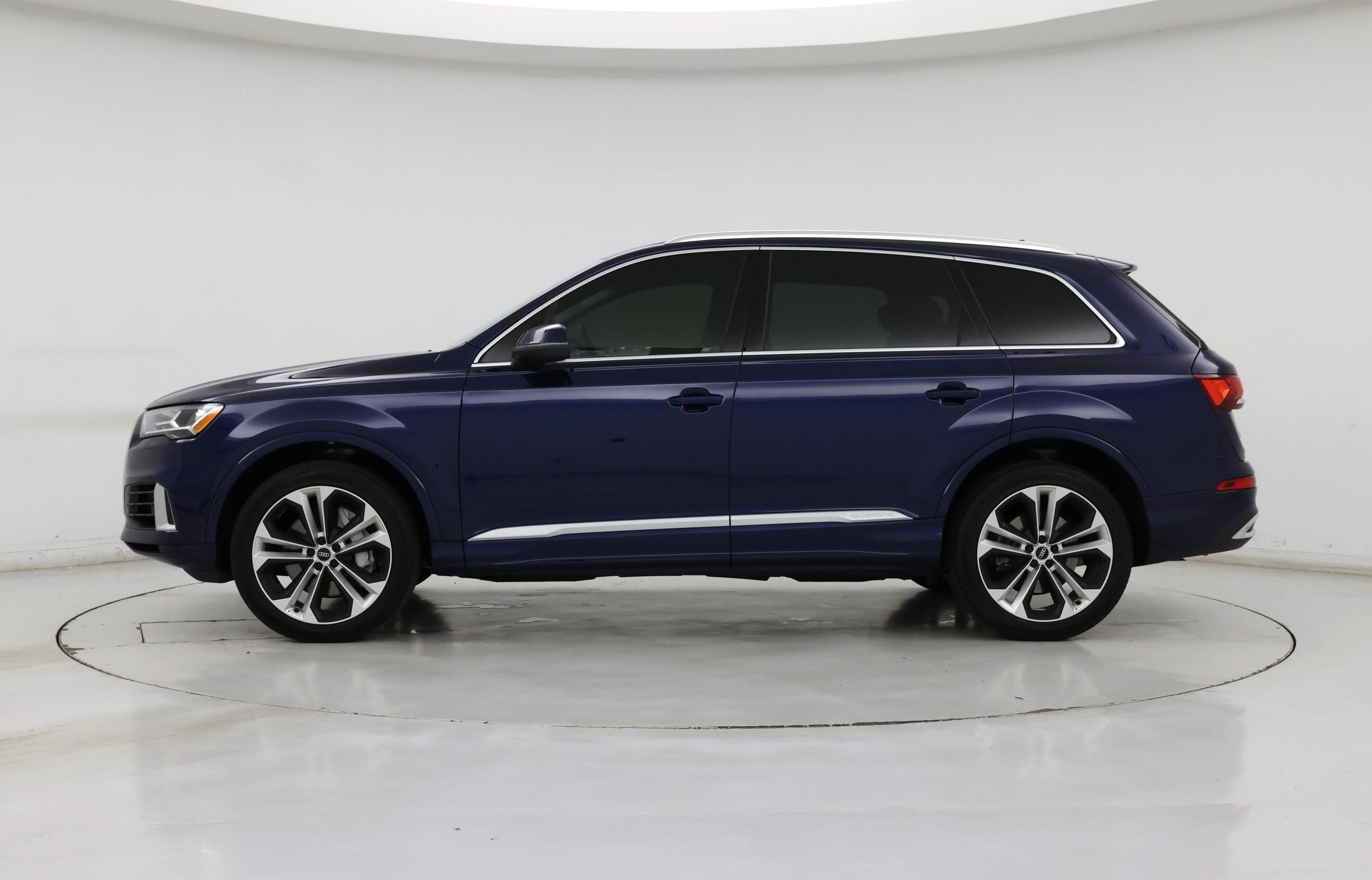 Thumbnail: 2022 Audi Q7 - 3