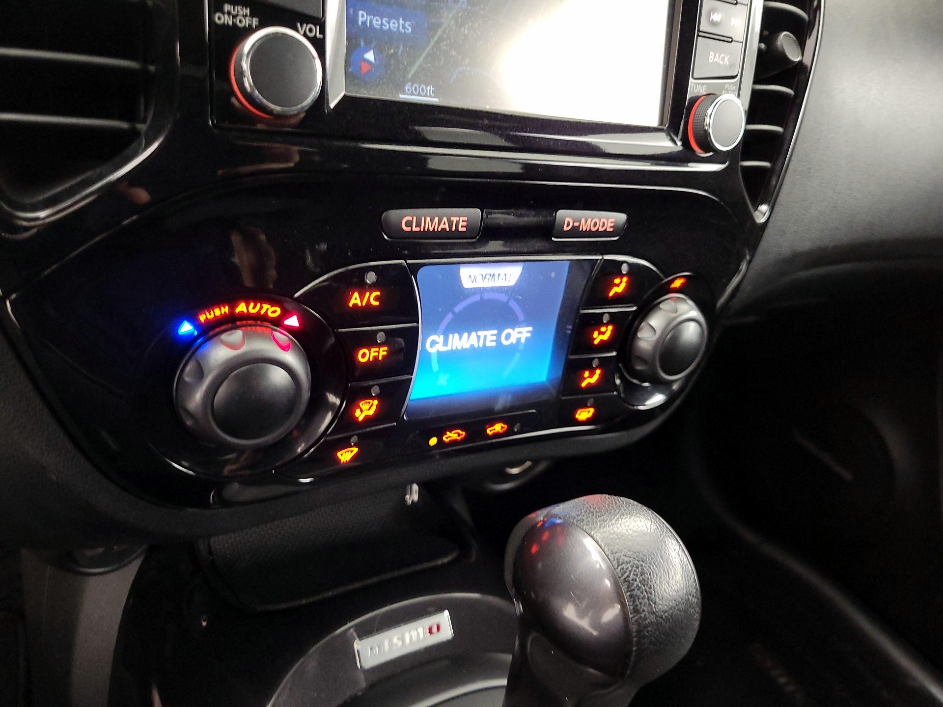 Thumbnail: 2015 Nissan Juke - 17