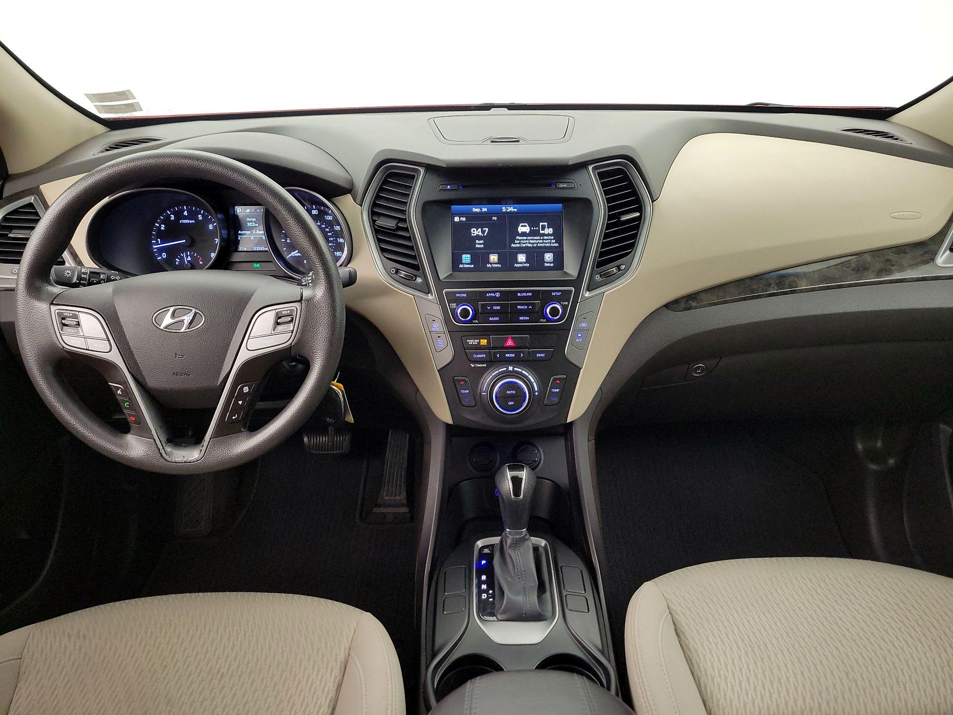 Thumbnail: 2017 Hyundai Santa Fe - 9