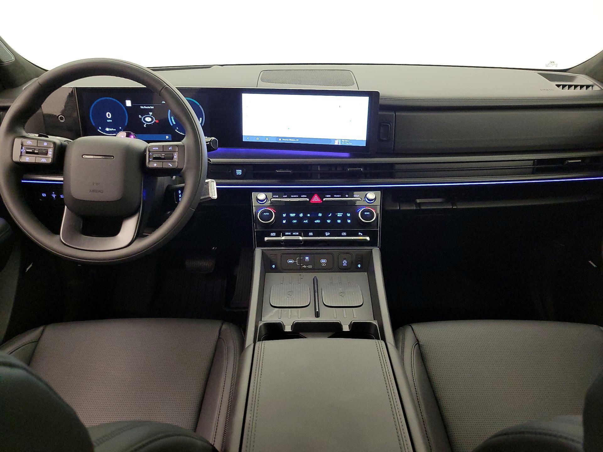 Thumbnail: 2025 Hyundai Santa Fe - 9