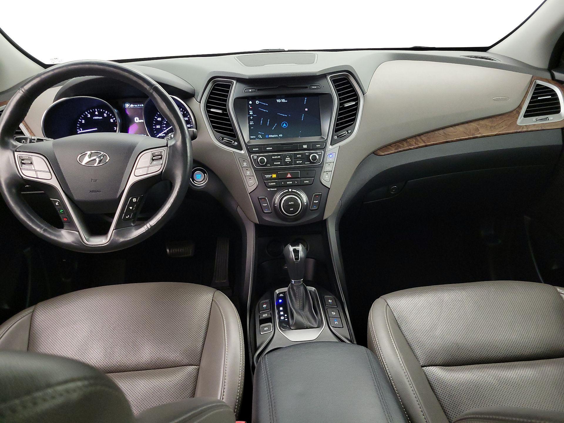 Thumbnail: 2017 Hyundai Santa Fe - 9