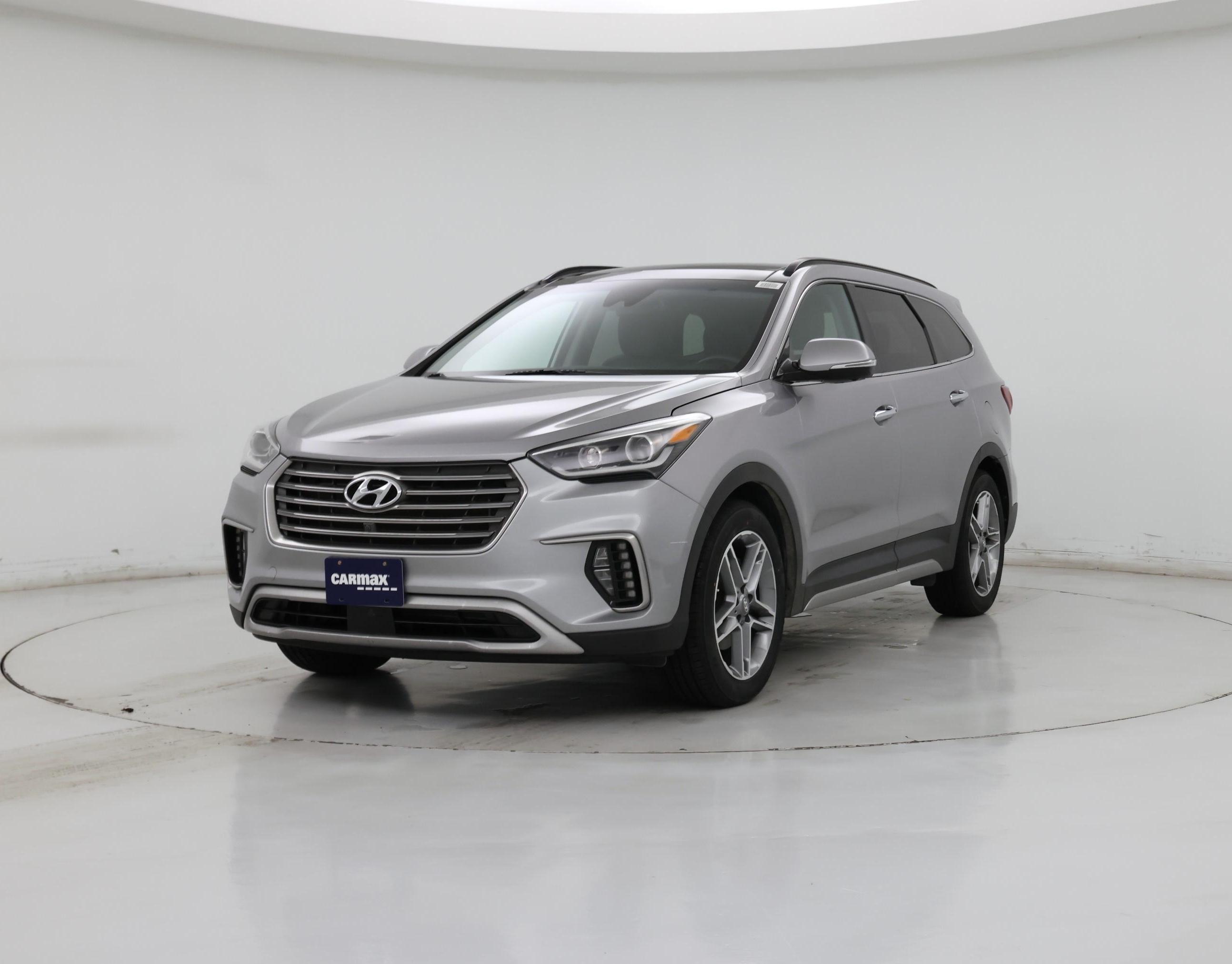 Thumbnail: 2017 Hyundai Santa Fe - 4