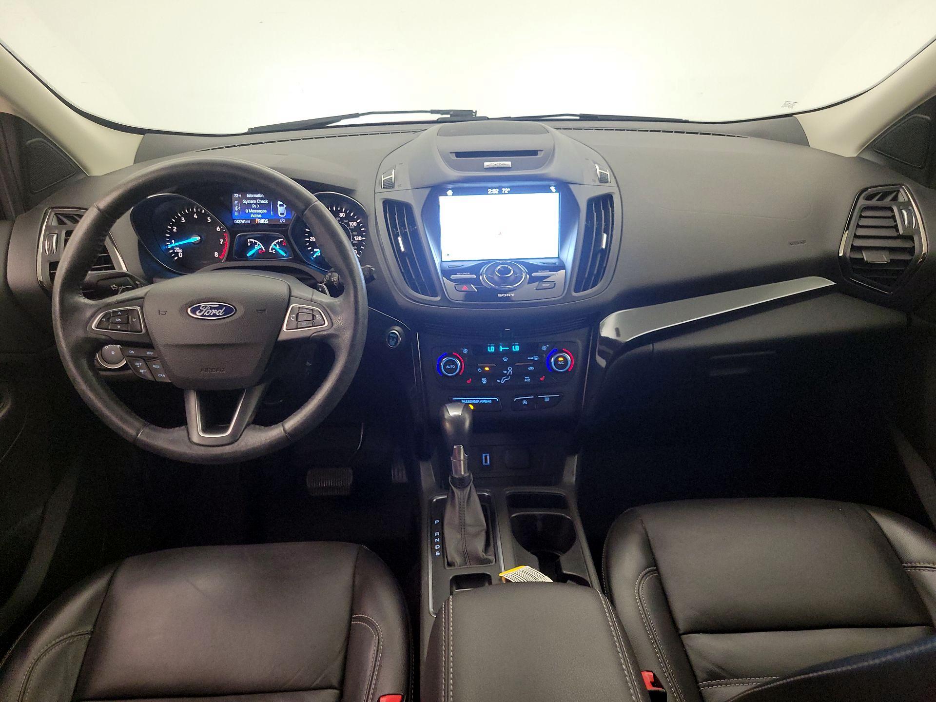 Thumbnail: 2017 Ford Escape - 9
