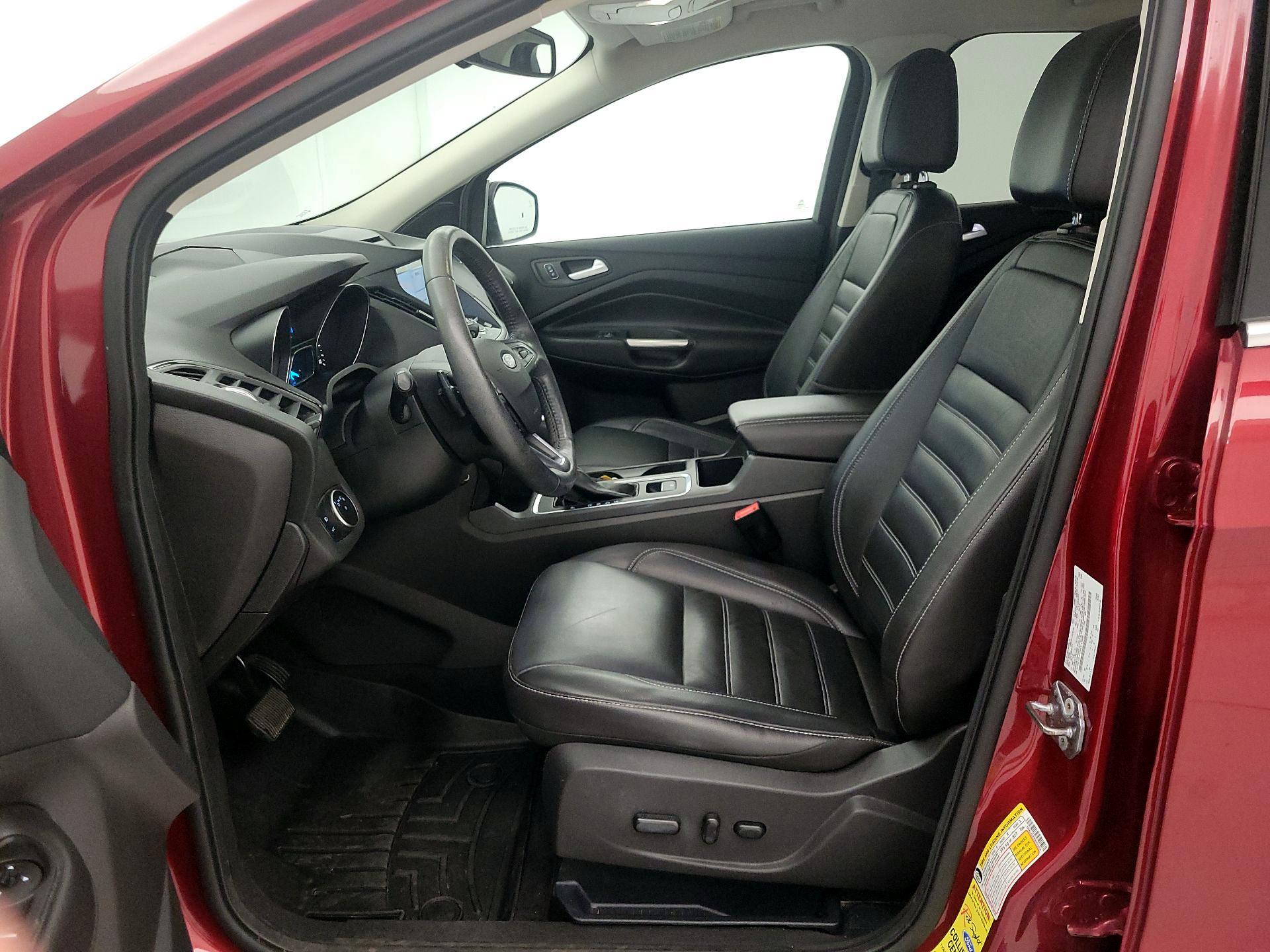 Thumbnail: 2017 Ford Escape - 11