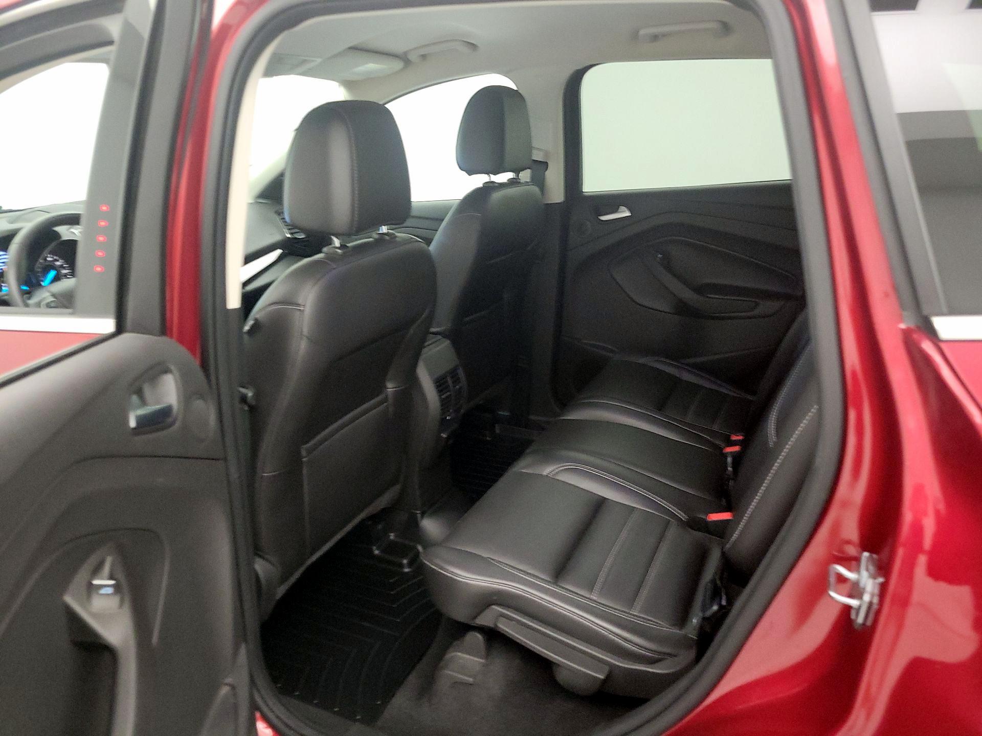 Thumbnail: 2017 Ford Escape - 20
