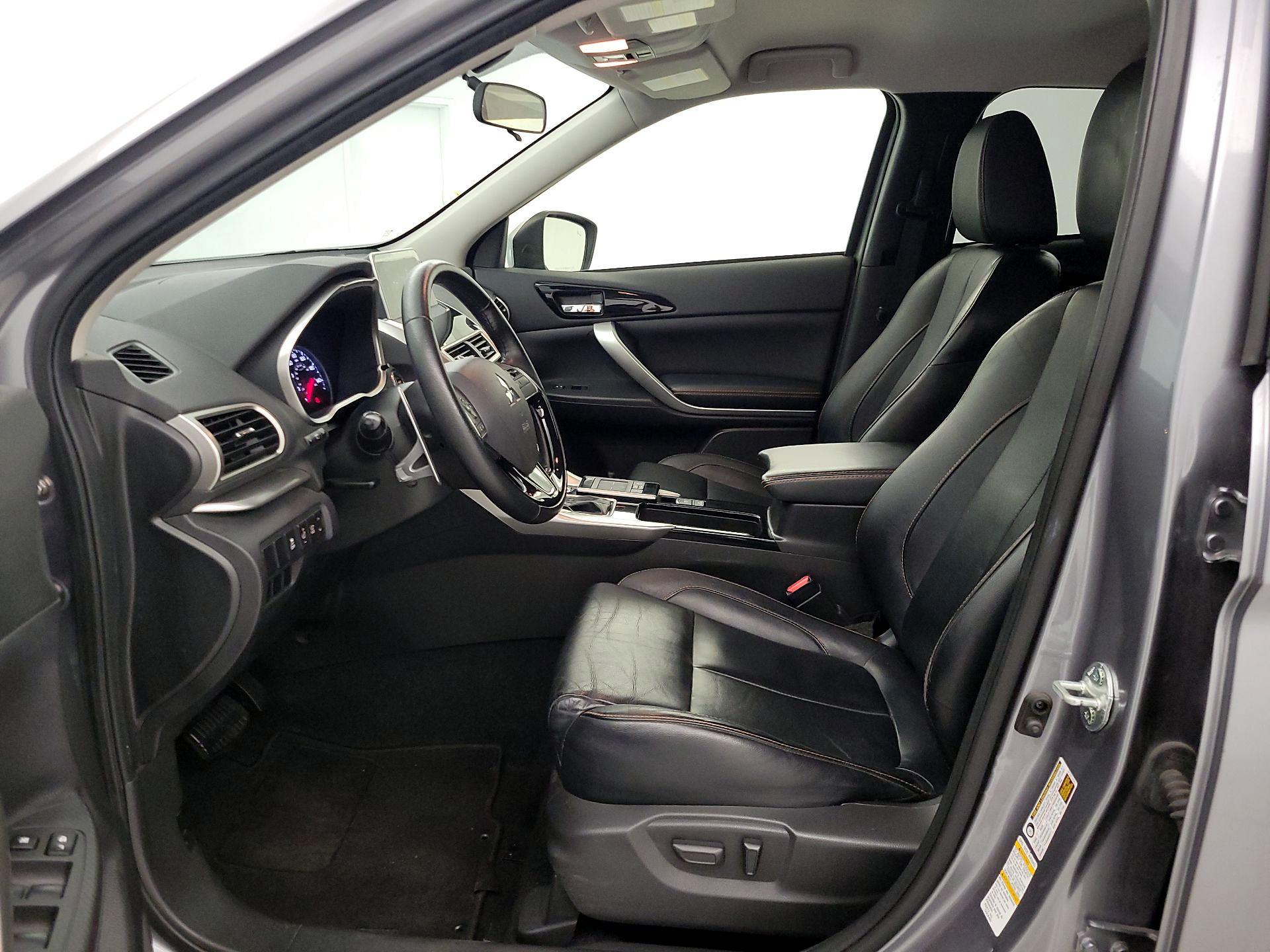 Thumbnail: 2018 Mitsubishi Eclipse Cross - 11