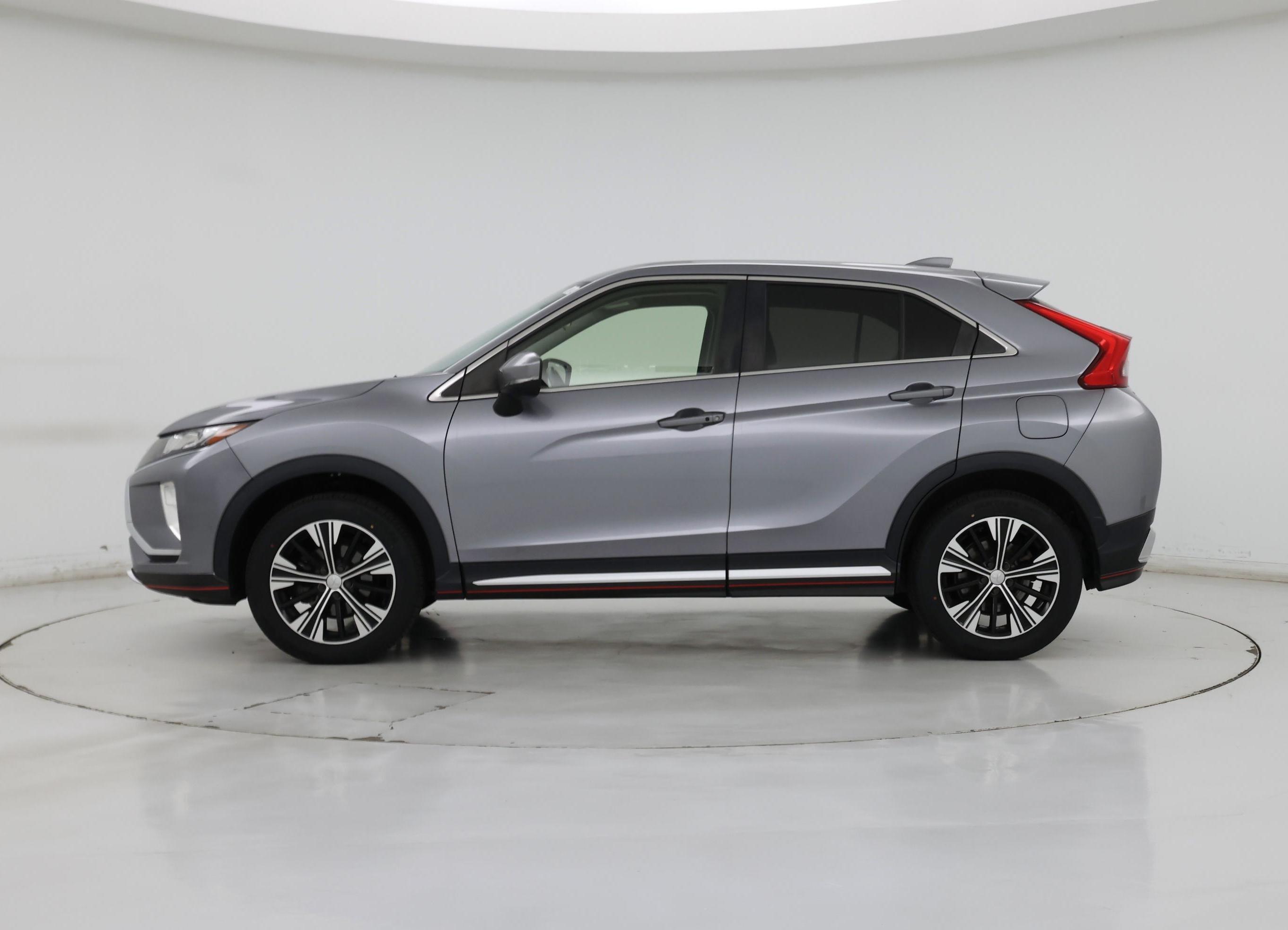 Thumbnail: 2018 Mitsubishi Eclipse Cross - 3