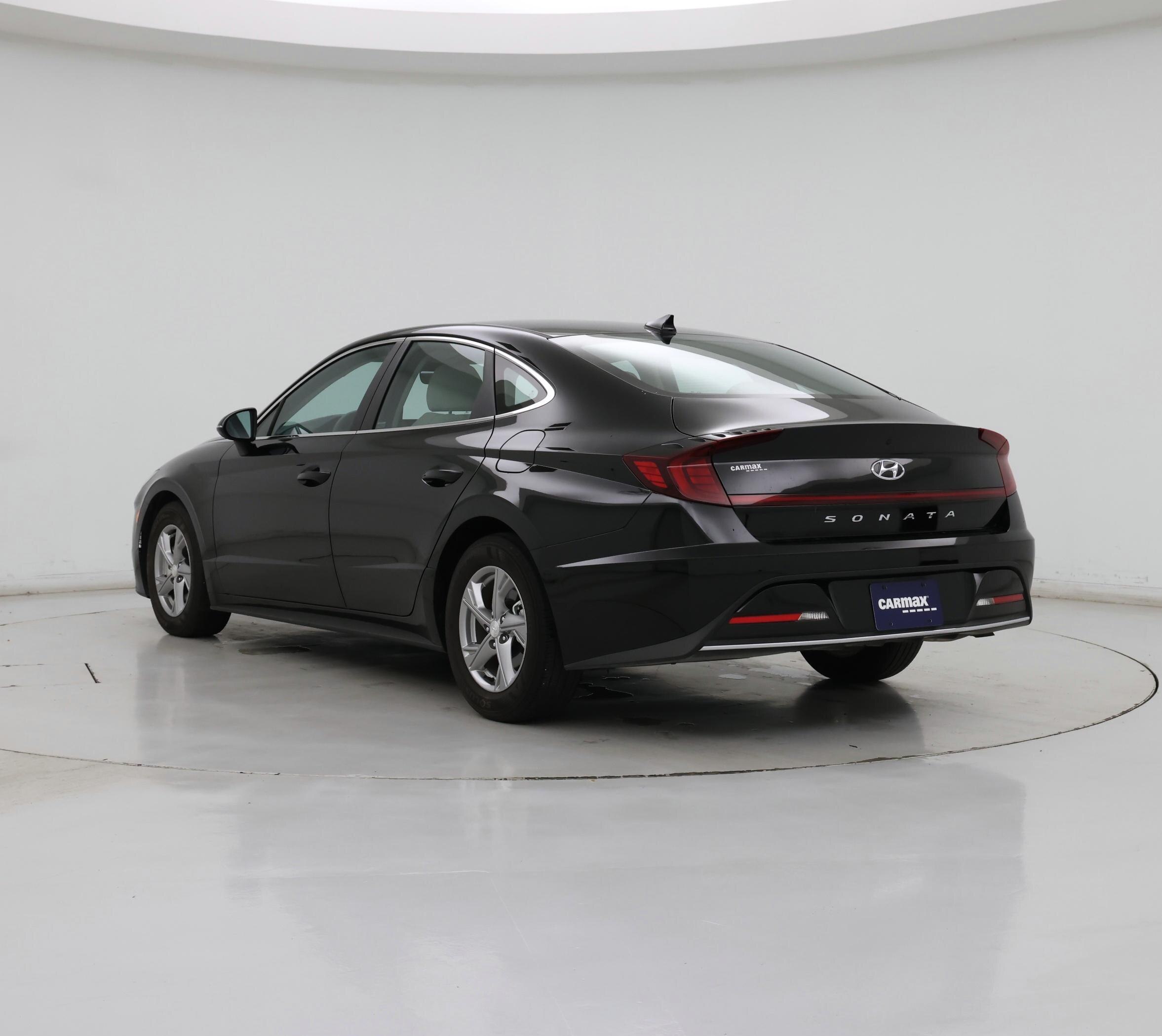 Thumbnail: 2023 Hyundai Sonata - 2