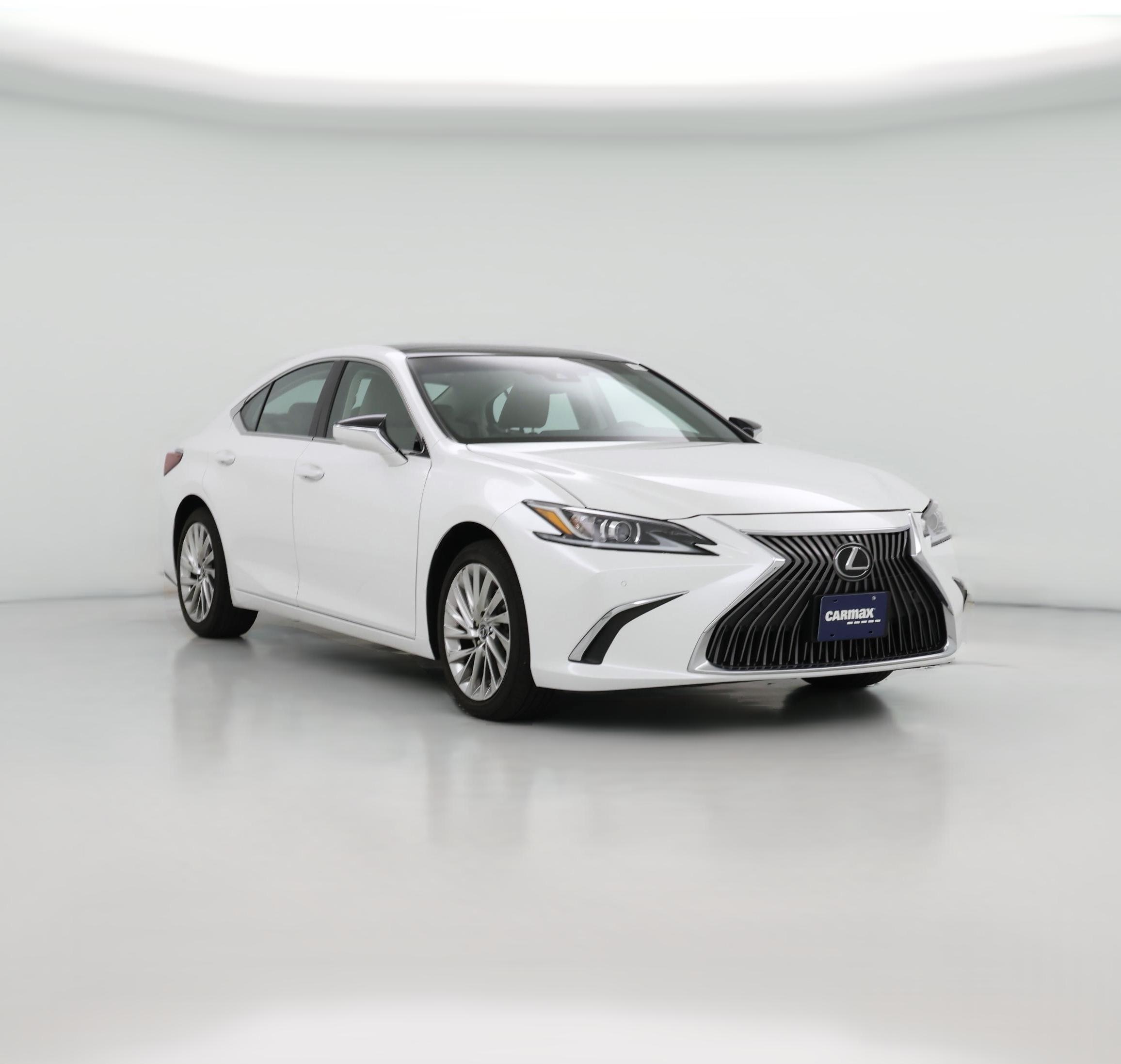 Thumbnail: 2019 Lexus ES - 1